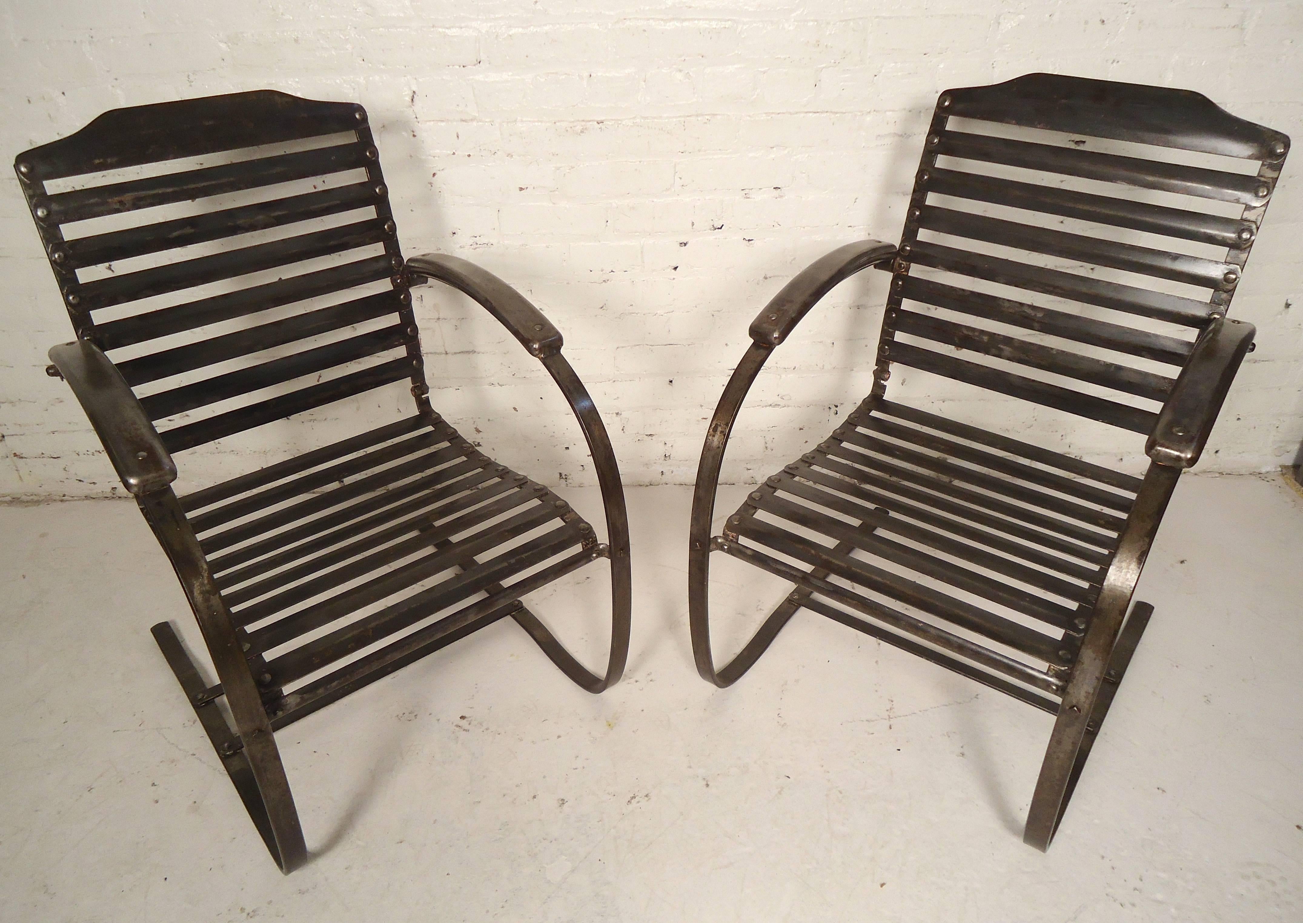 Mid-Century Modern Pair of Vintage Metal Spring Chairs