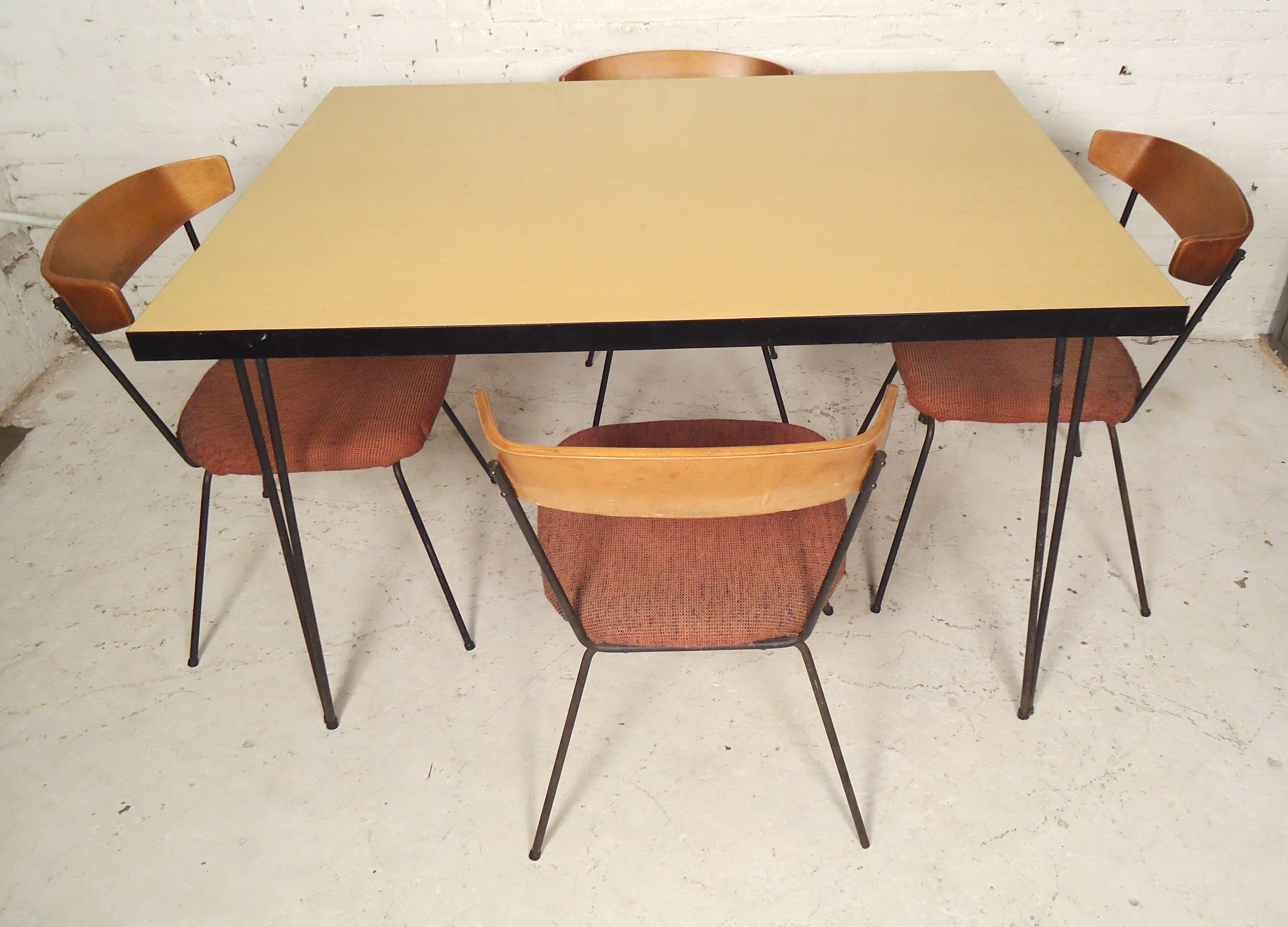 Vintage Modern Dining Set with Hairpin Legs 2