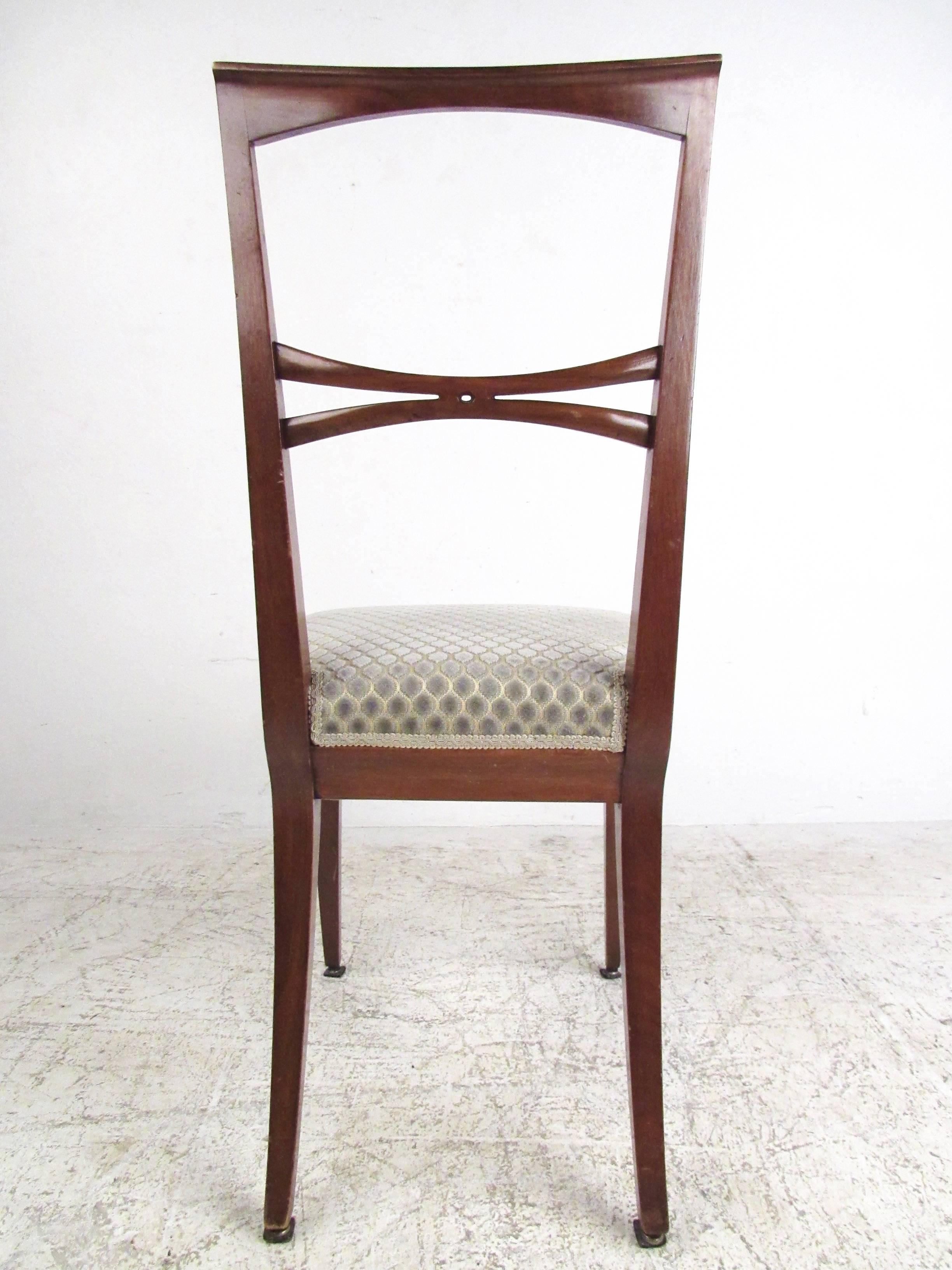 Mid-20th Century Italian Modern Dining Chairs after Gio Ponti For Sale