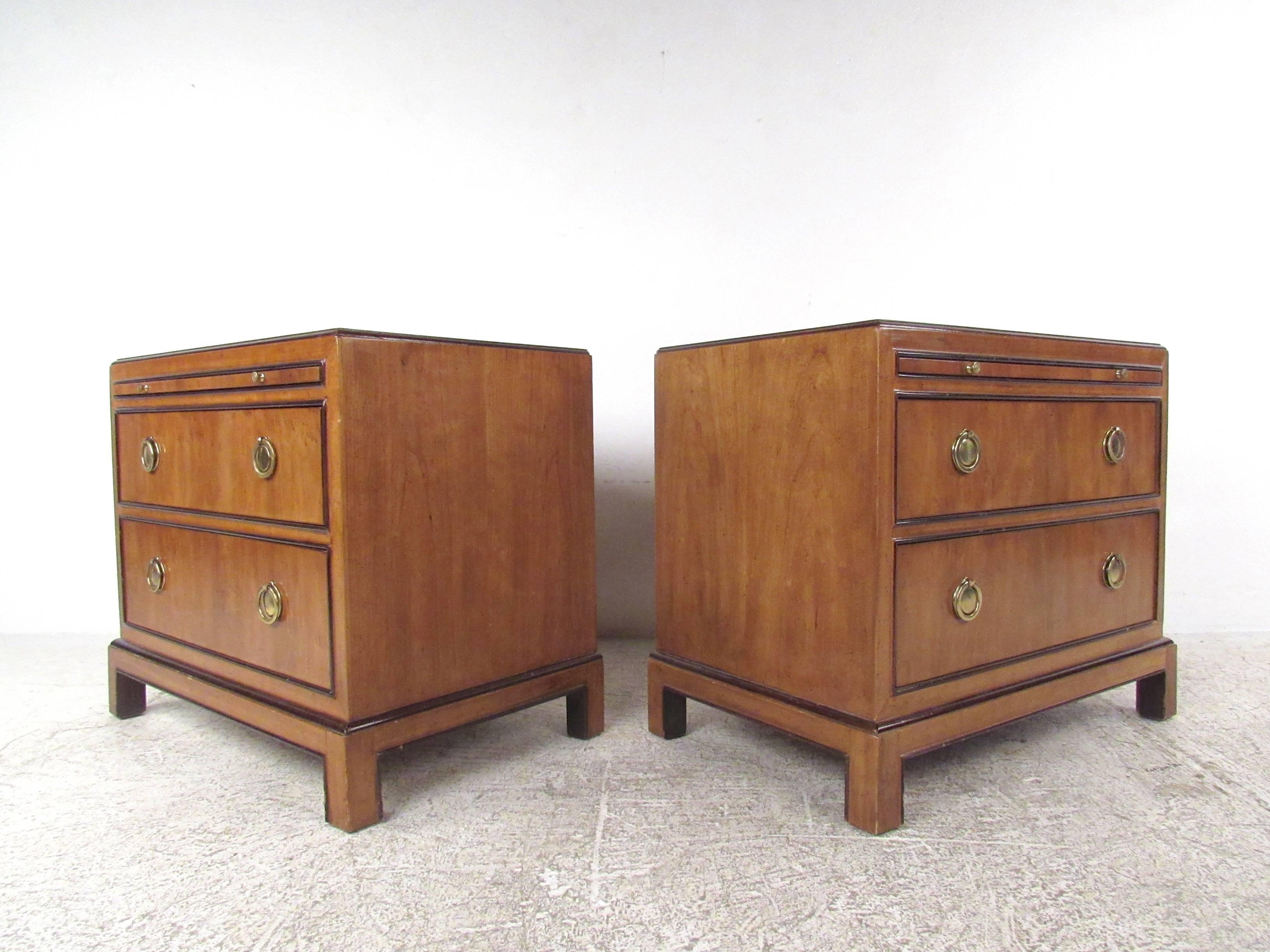 American Pair of Mid-Century Modern Bedside Tables by Drexel