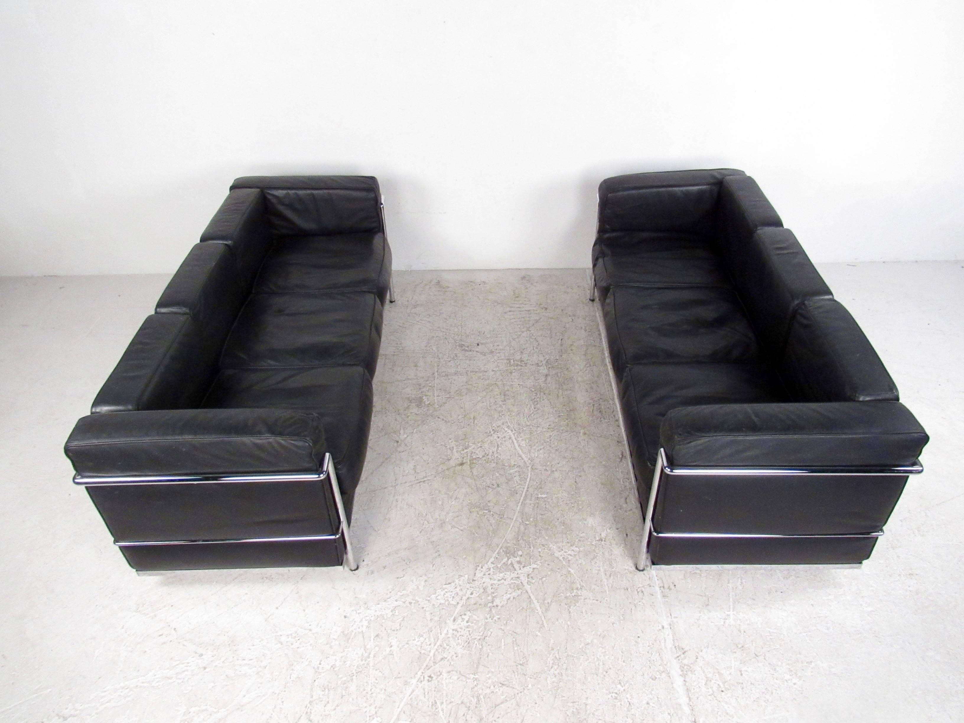 Mid-Century Modern Pair of Le Corbusier Style Leather Sofas