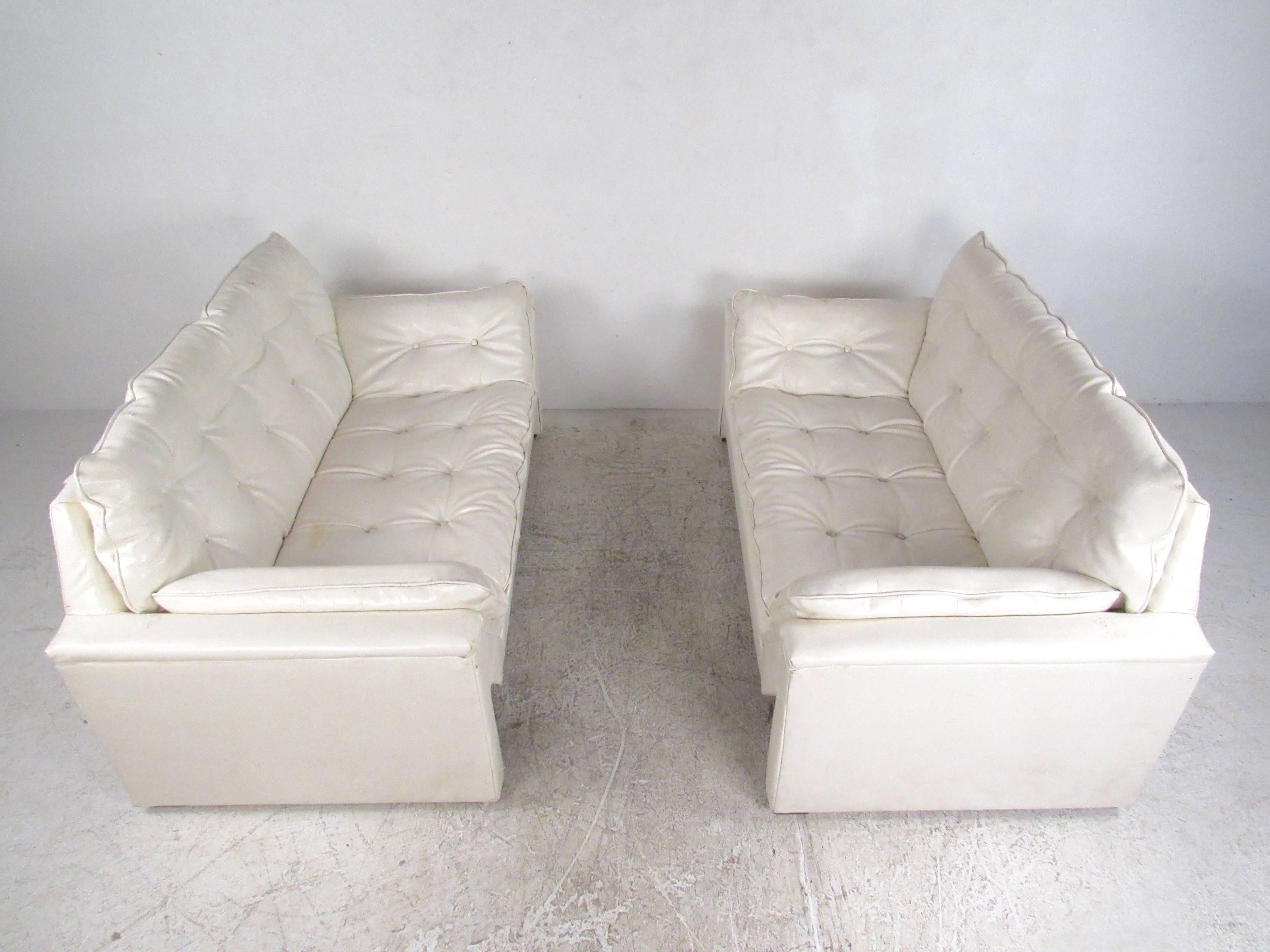 Matched Pair Large Modern Loveseats In Good Condition In Brooklyn, NY
