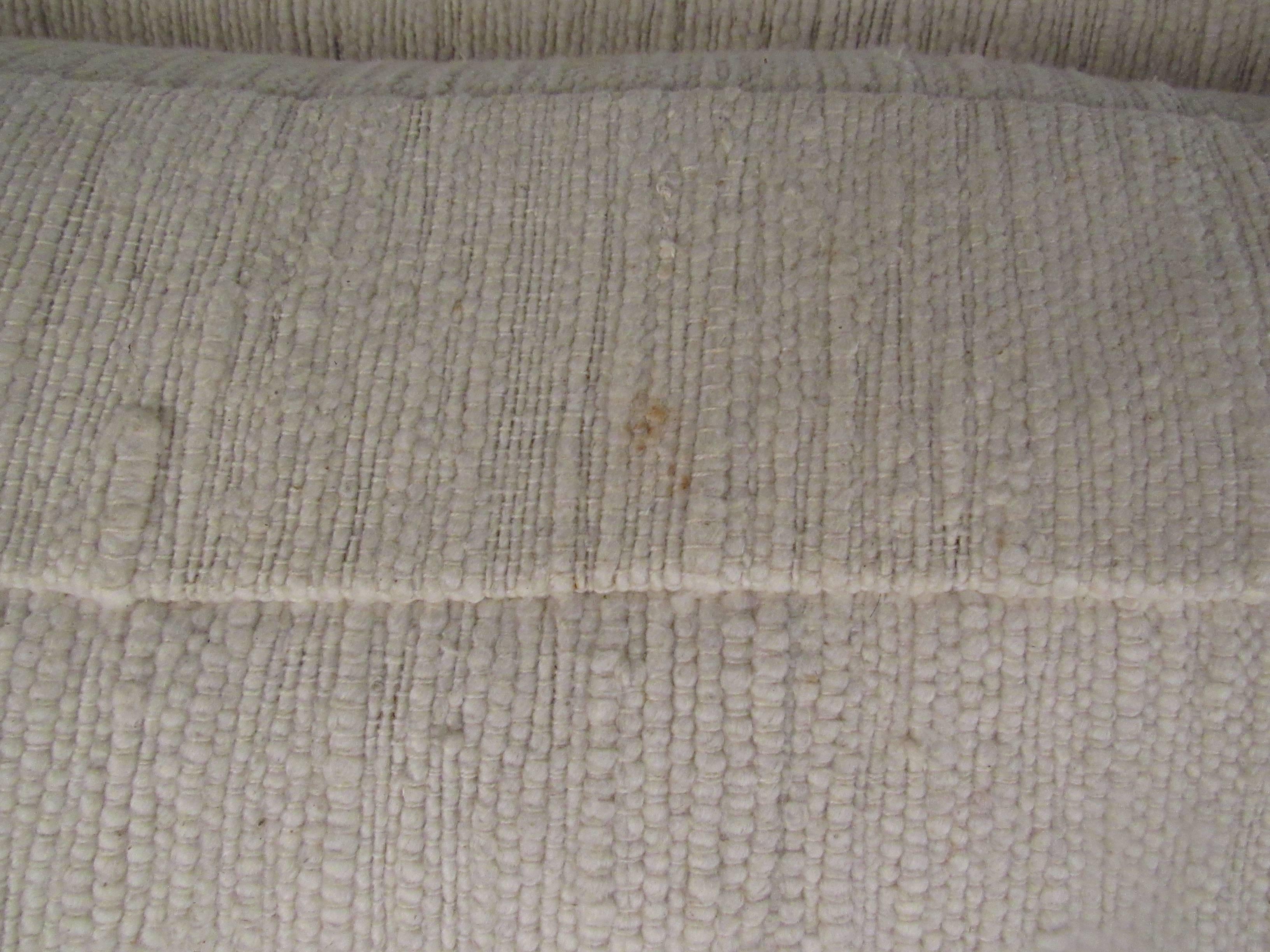 Mid-Century Modern Three-Seat Sofa by Milo Baughman for Thayer Coggin In Good Condition In Brooklyn, NY