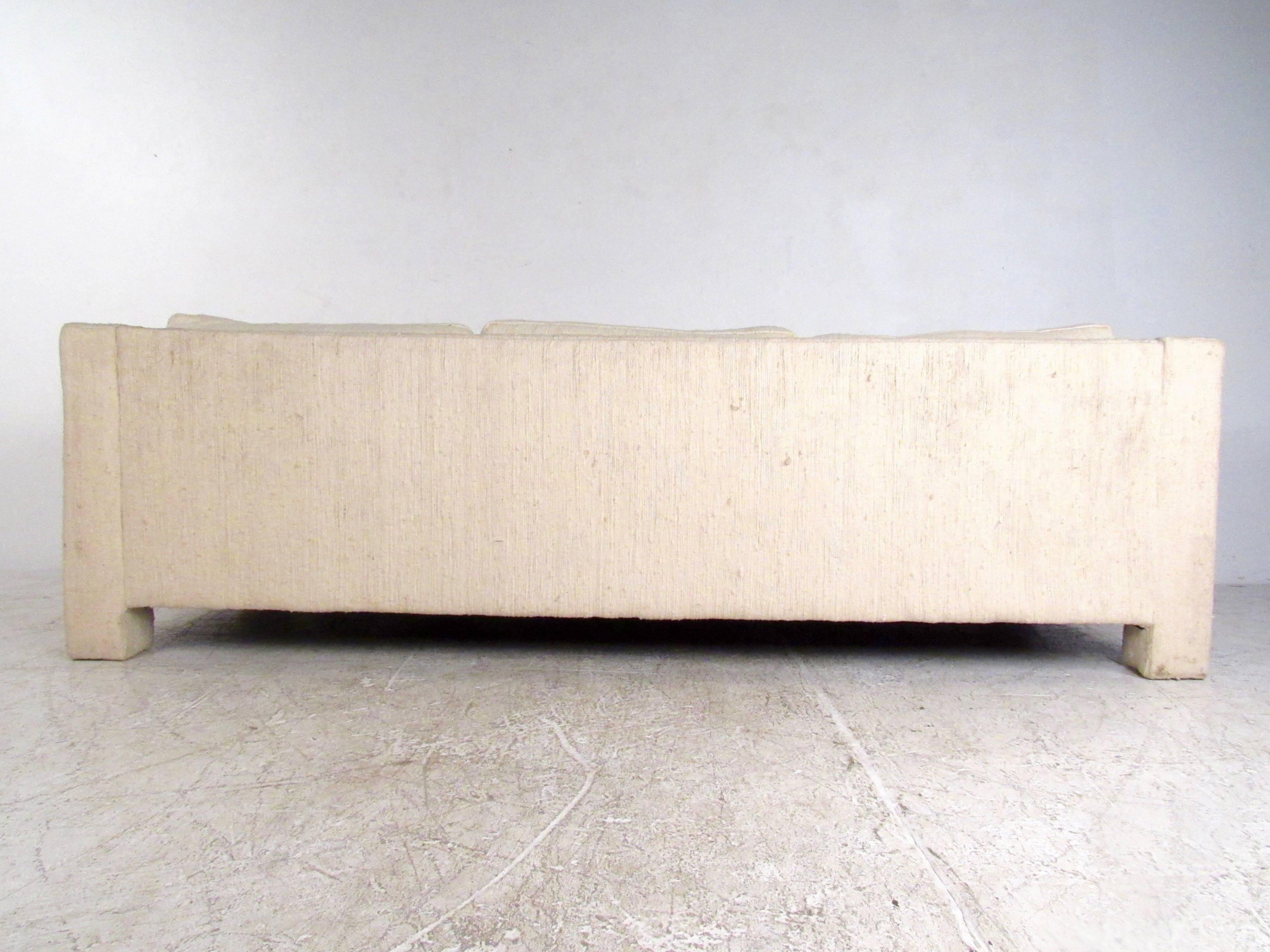 Late 20th Century Mid-Century Modern Three-Seat Sofa by Milo Baughman for Thayer Coggin
