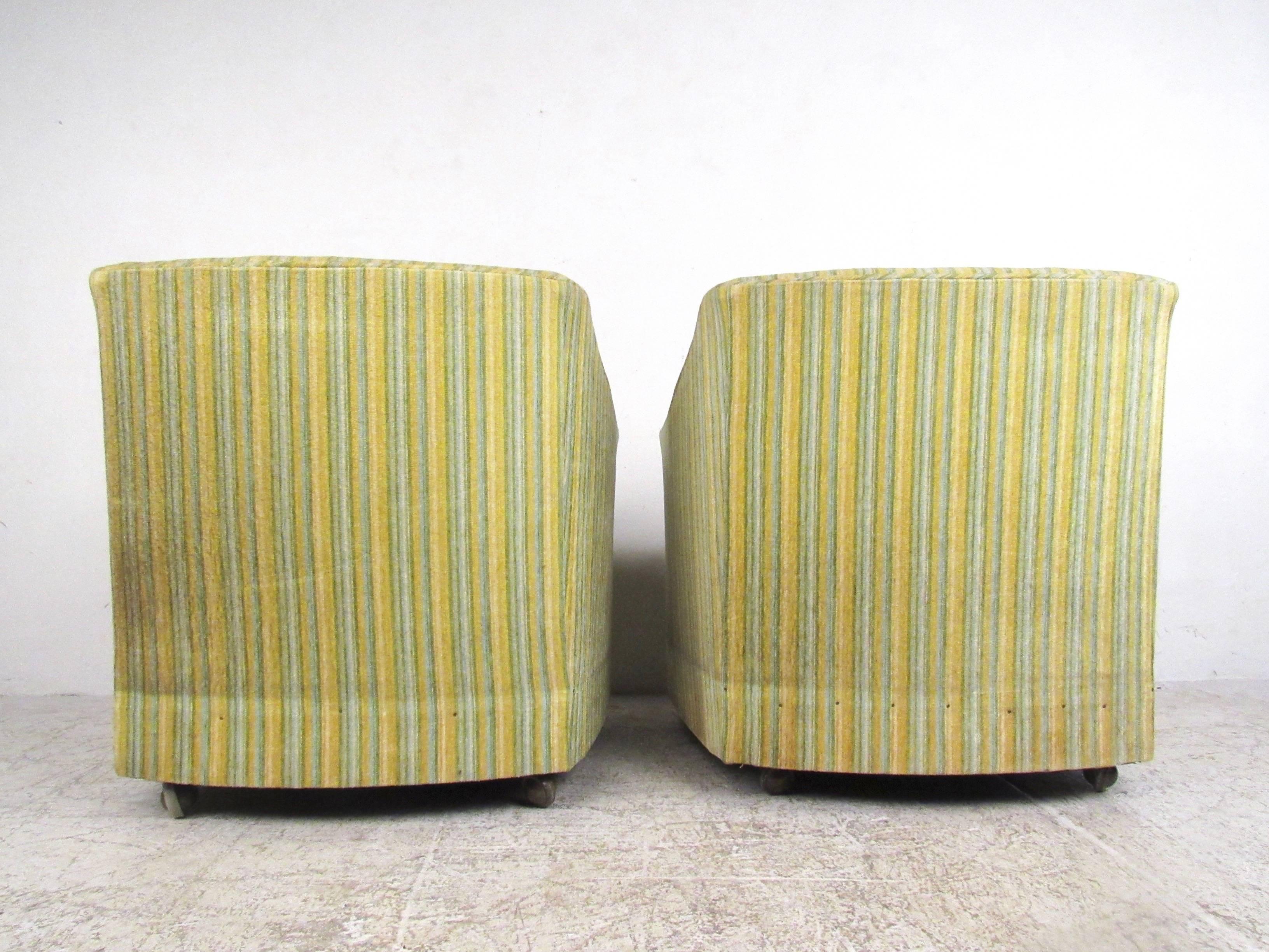 Pair of Mid-Century Modern Lounge Chairs for Heritage Furniture In Good Condition In Brooklyn, NY