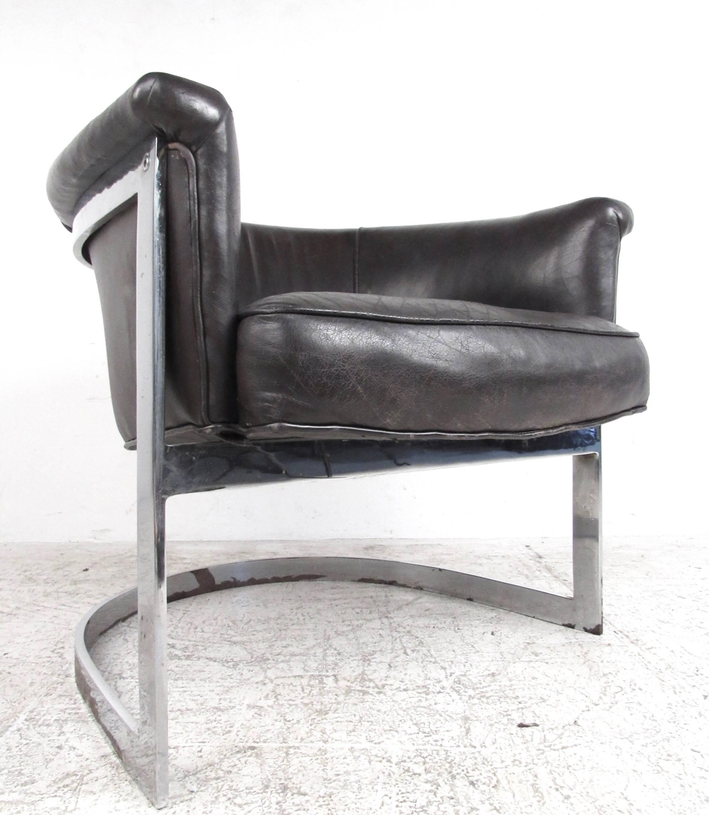 Moderner Freischwinger Vintage-Stuhl aus Leder im Vintage-Stil nach Milo Baughman (Moderne der Mitte des Jahrhunderts) im Angebot