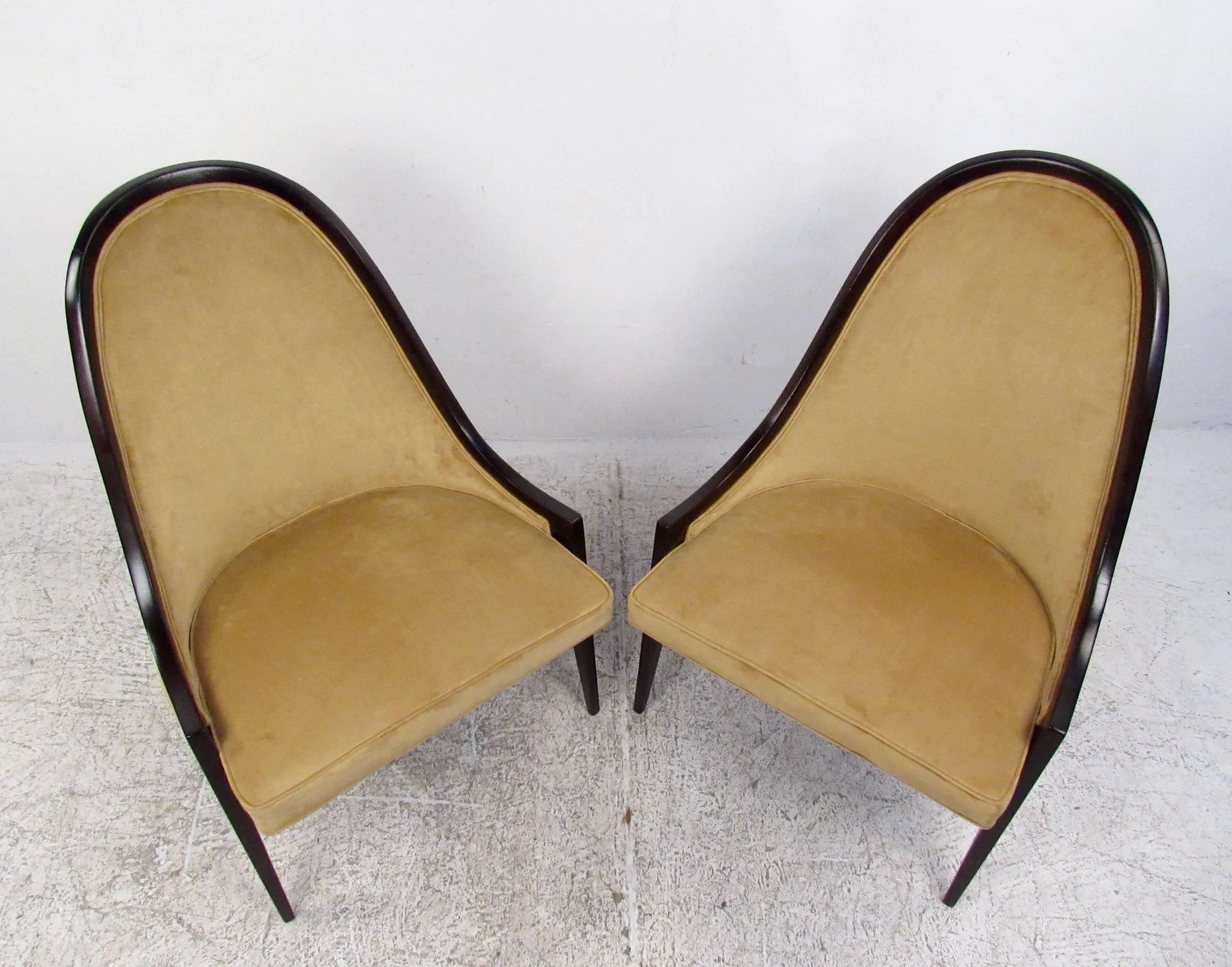 Harvey Probber Gondola Slipper Chairs In Good Condition For Sale In Brooklyn, NY