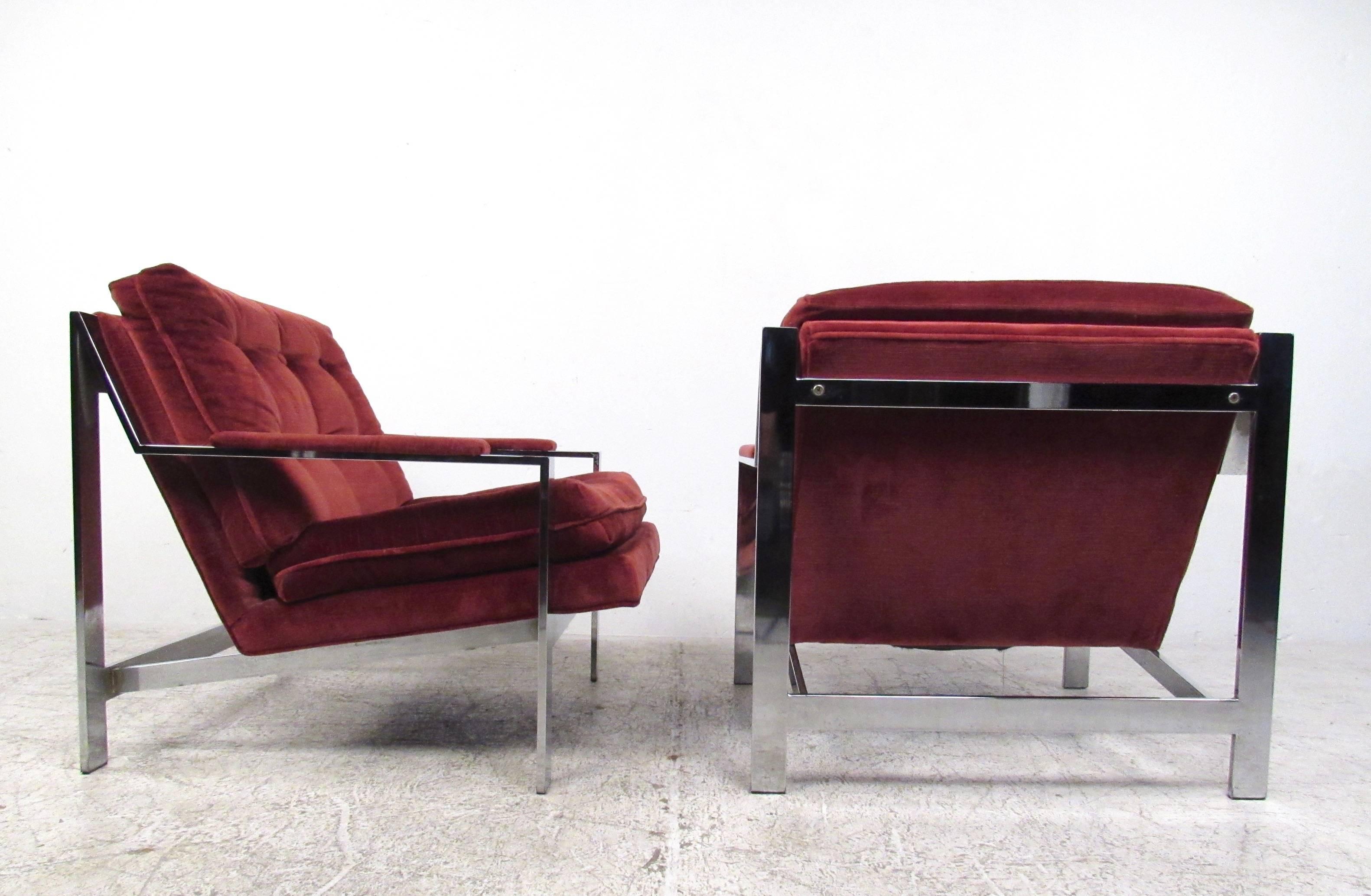 Pair Cy Mann Style Chrome Lounge Chairs In Good Condition In Brooklyn, NY