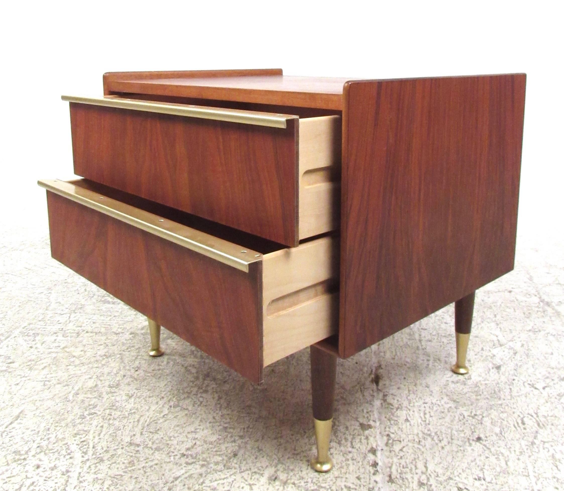 American Edmond Spence Mid-Century Modern Raised Edge Nightstand