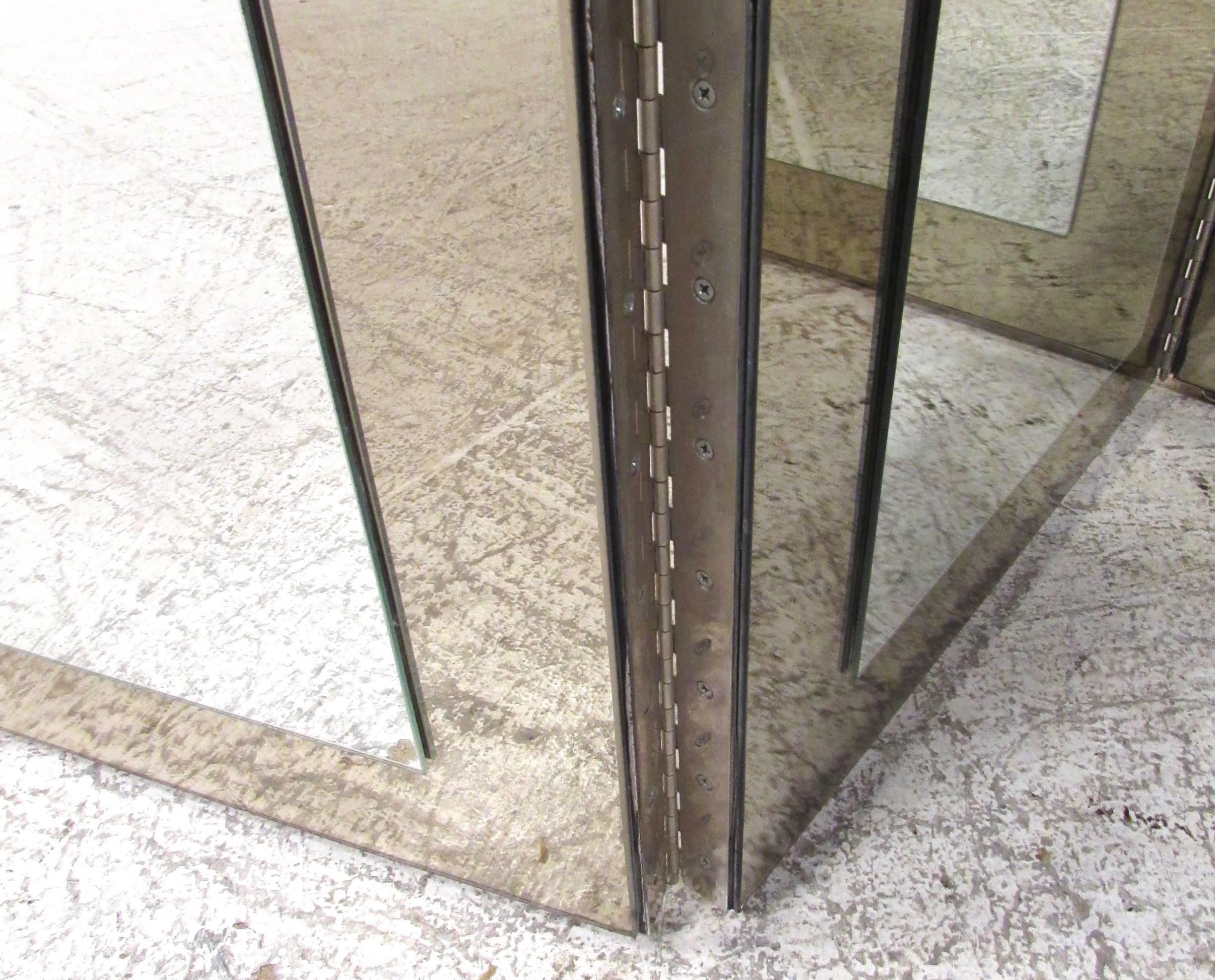 Mid-Century Modern Four-Panel Mirrored Screen 3
