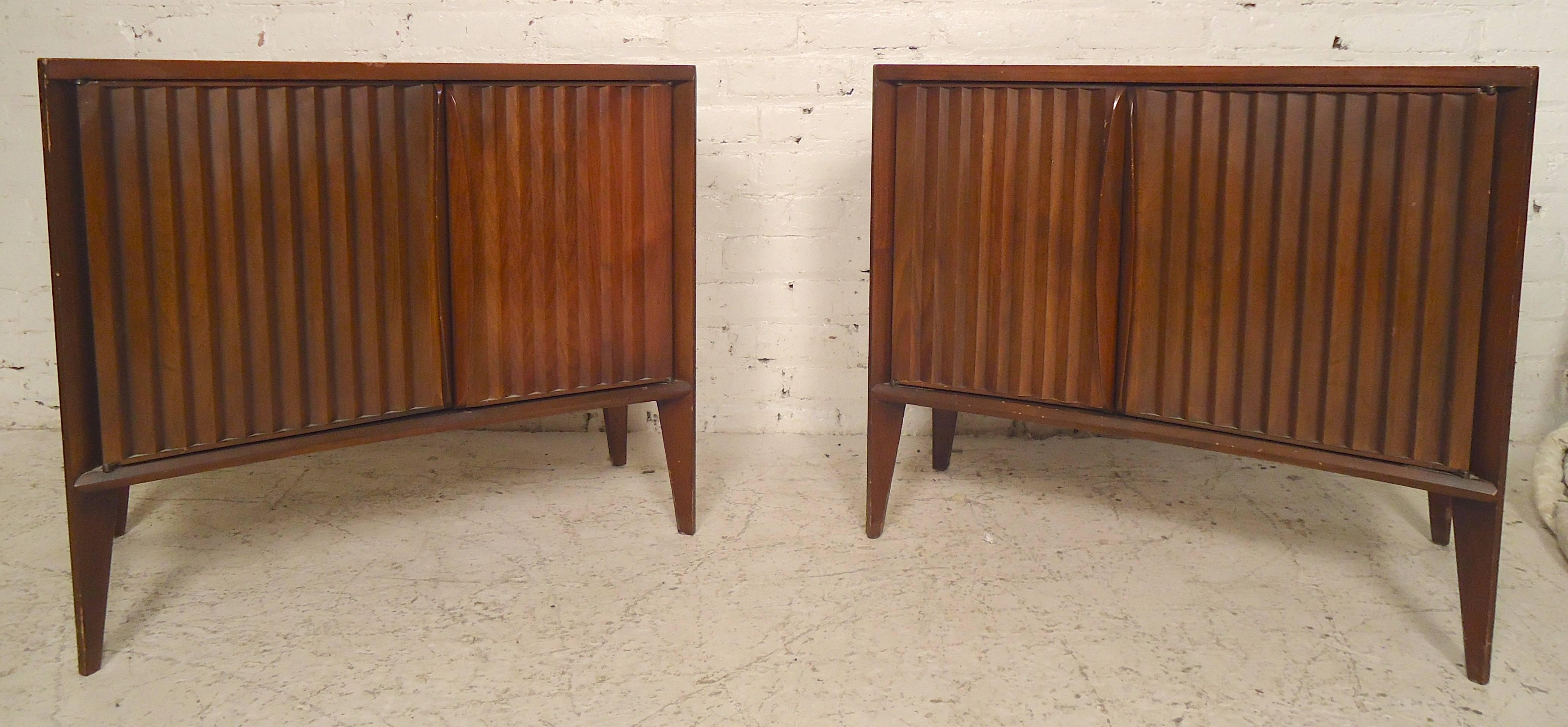 Mid-20th Century Impressive Mid-Century Modern Bedroom Set