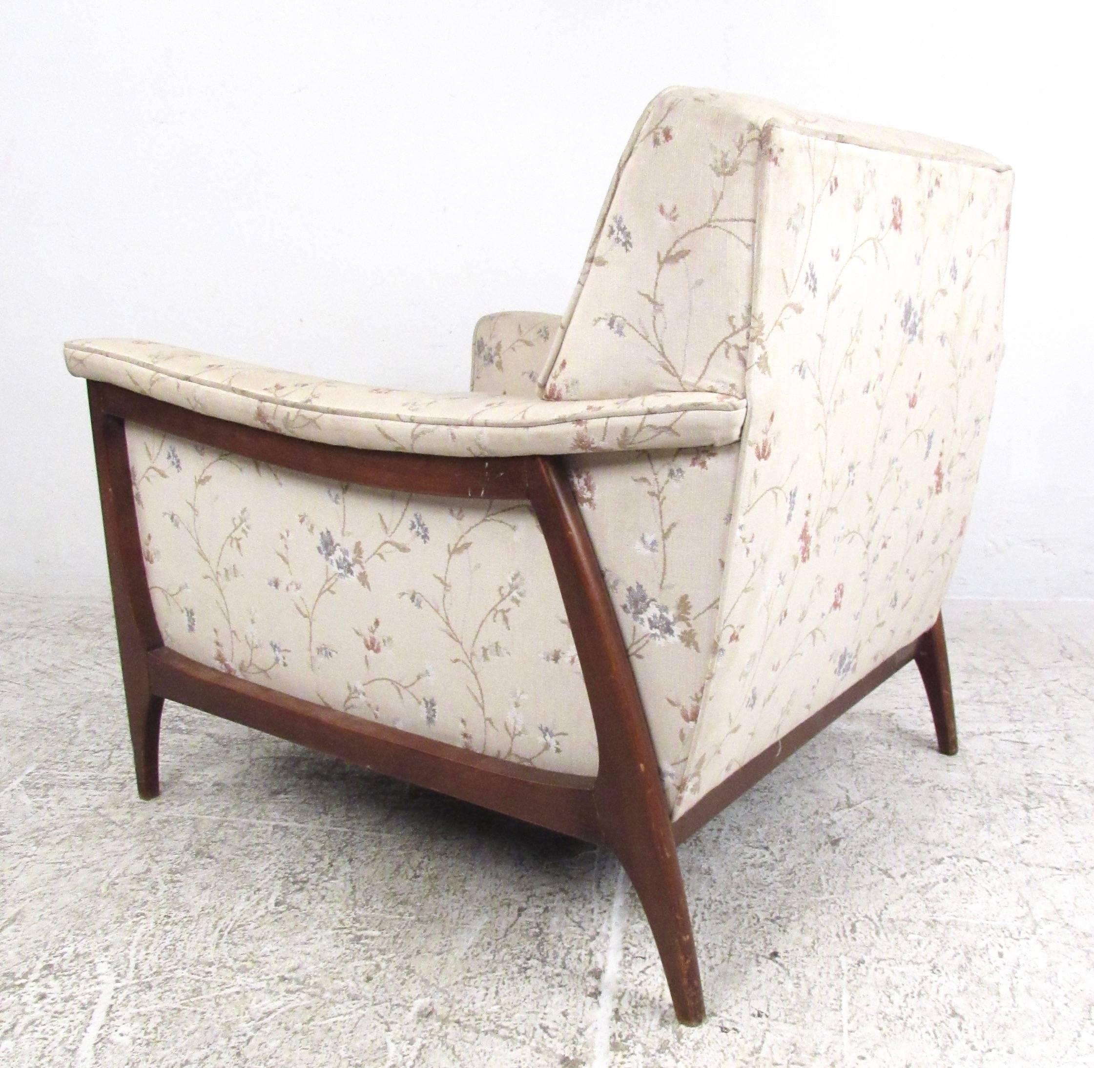 Mid-20th Century Mid-Century Modern Adrian Pearsall Style Walnut Lounge Chair