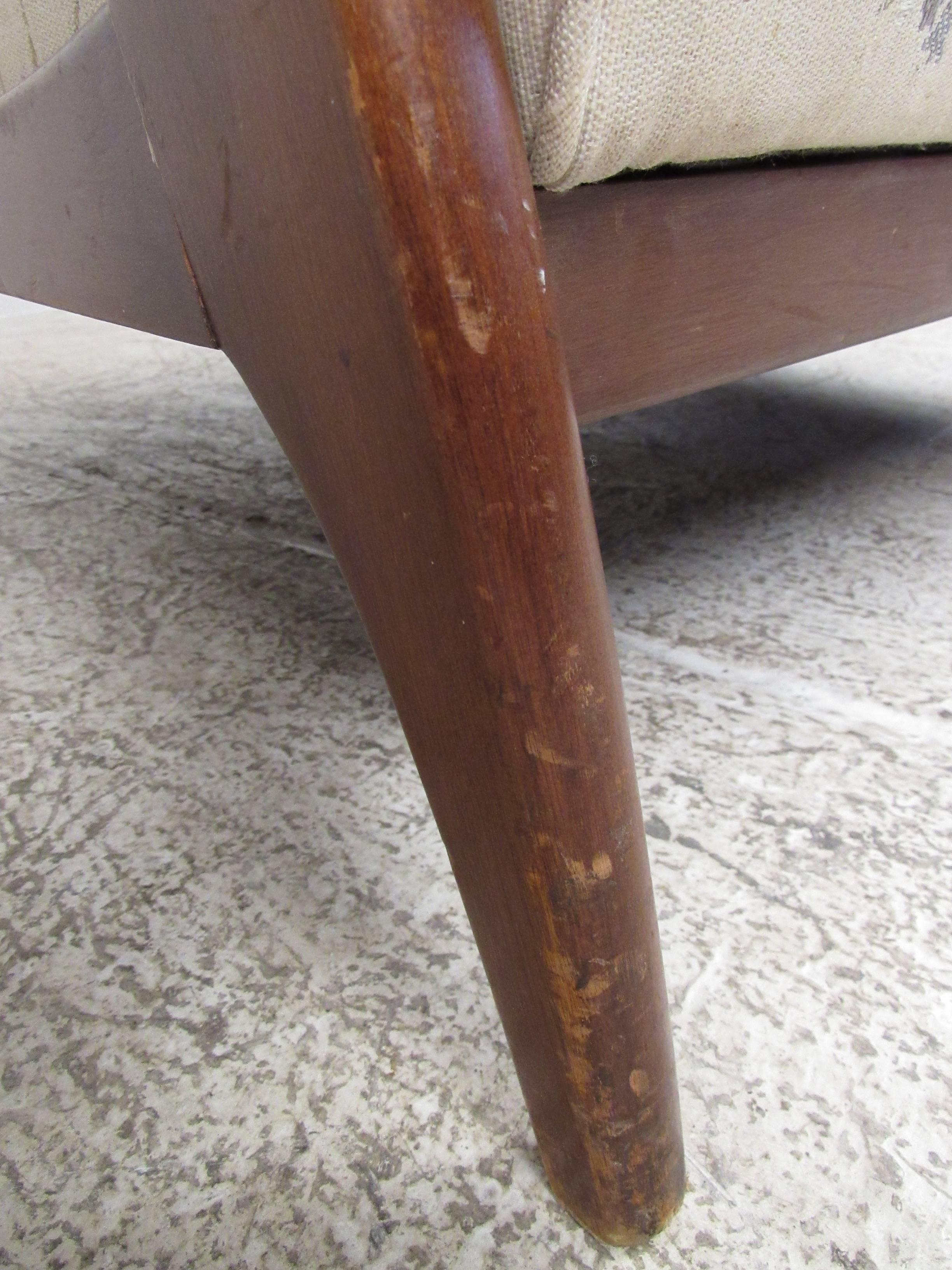 Mid-Century Modern Adrian Pearsall Style Walnut Lounge Chair 4
