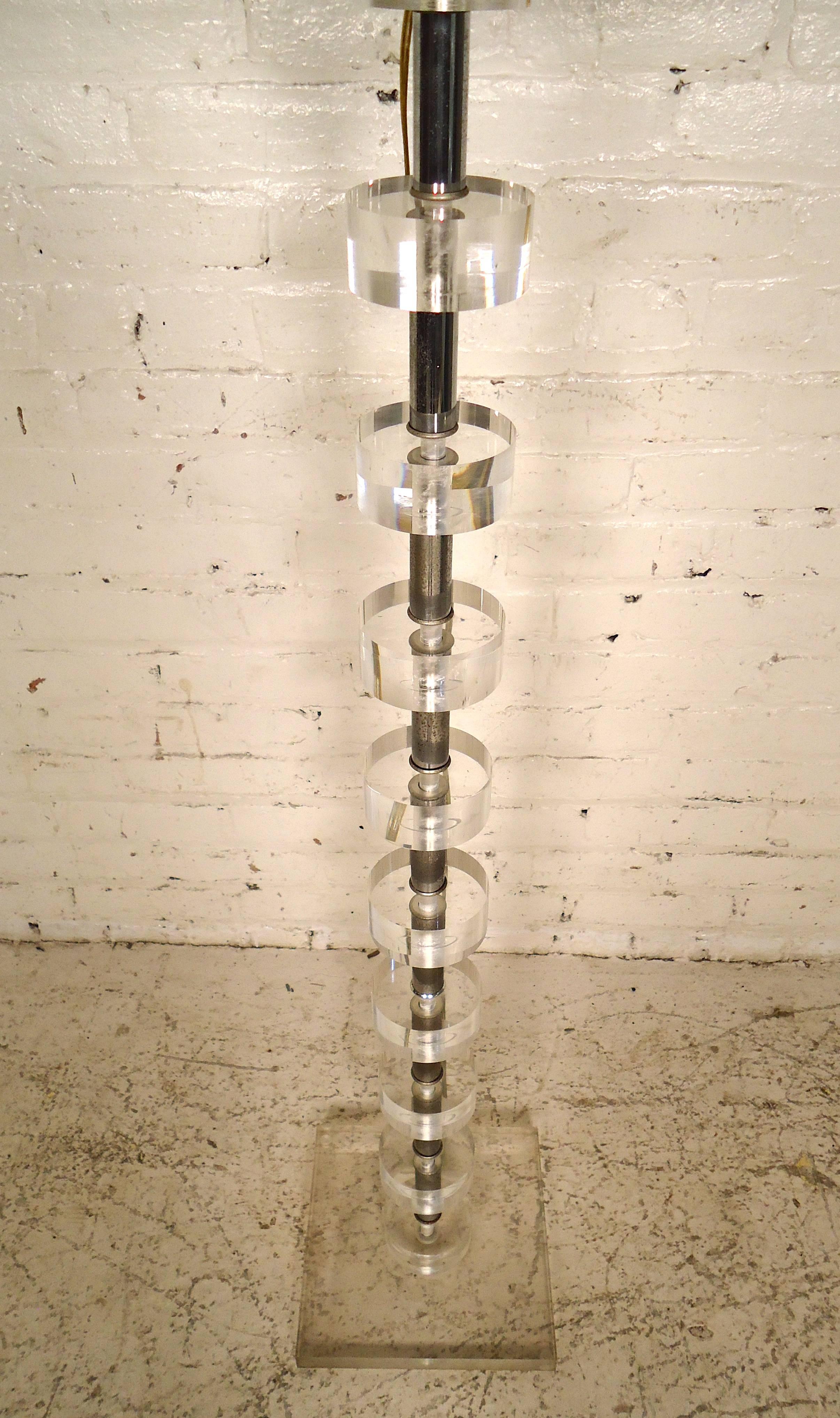 Mid-Century Modern Mid-Century Lucite Floor Lamp