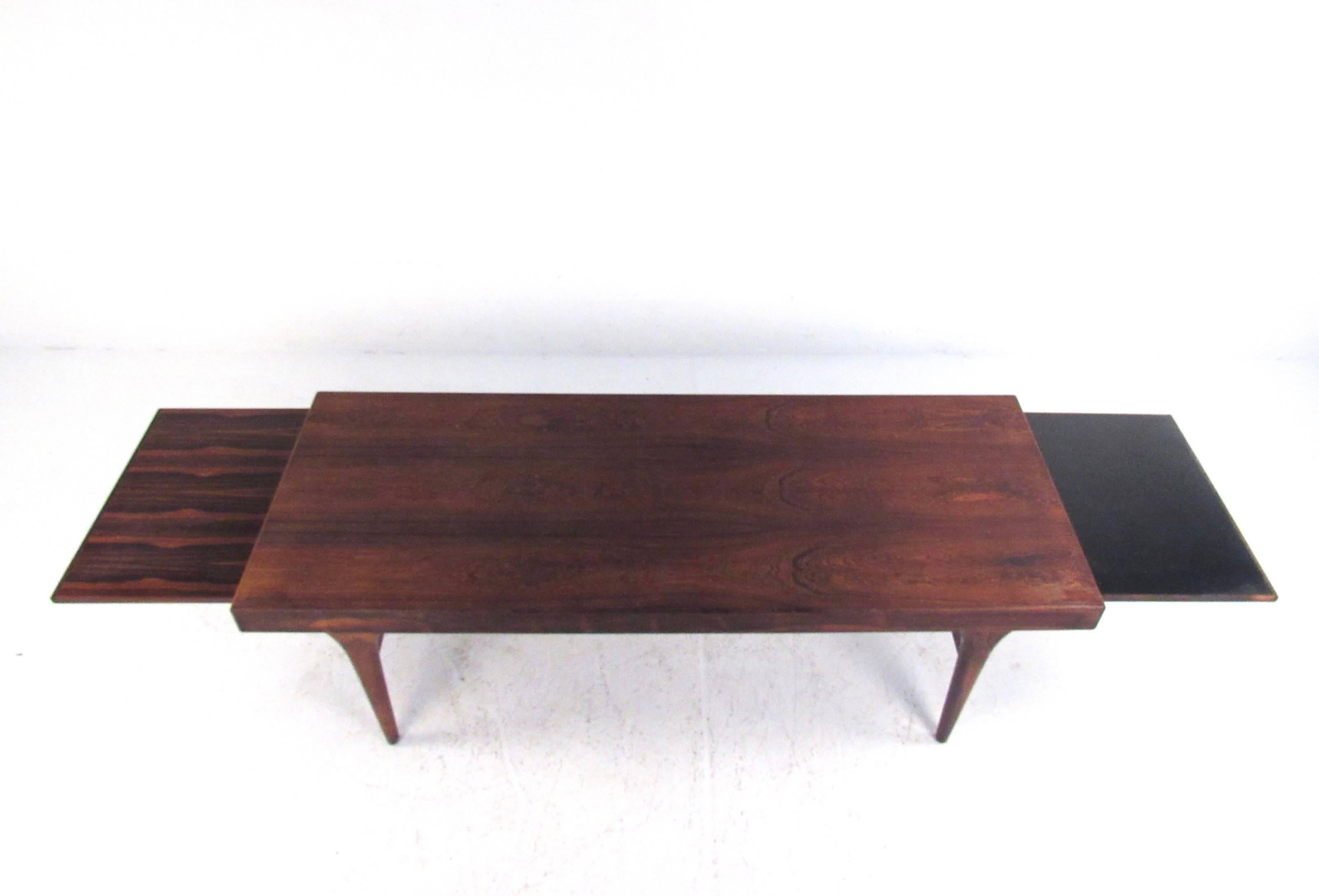 Mid-Century Modern Draw Leaf Rosewood Coffee Table by Johannes Andersen For Sale