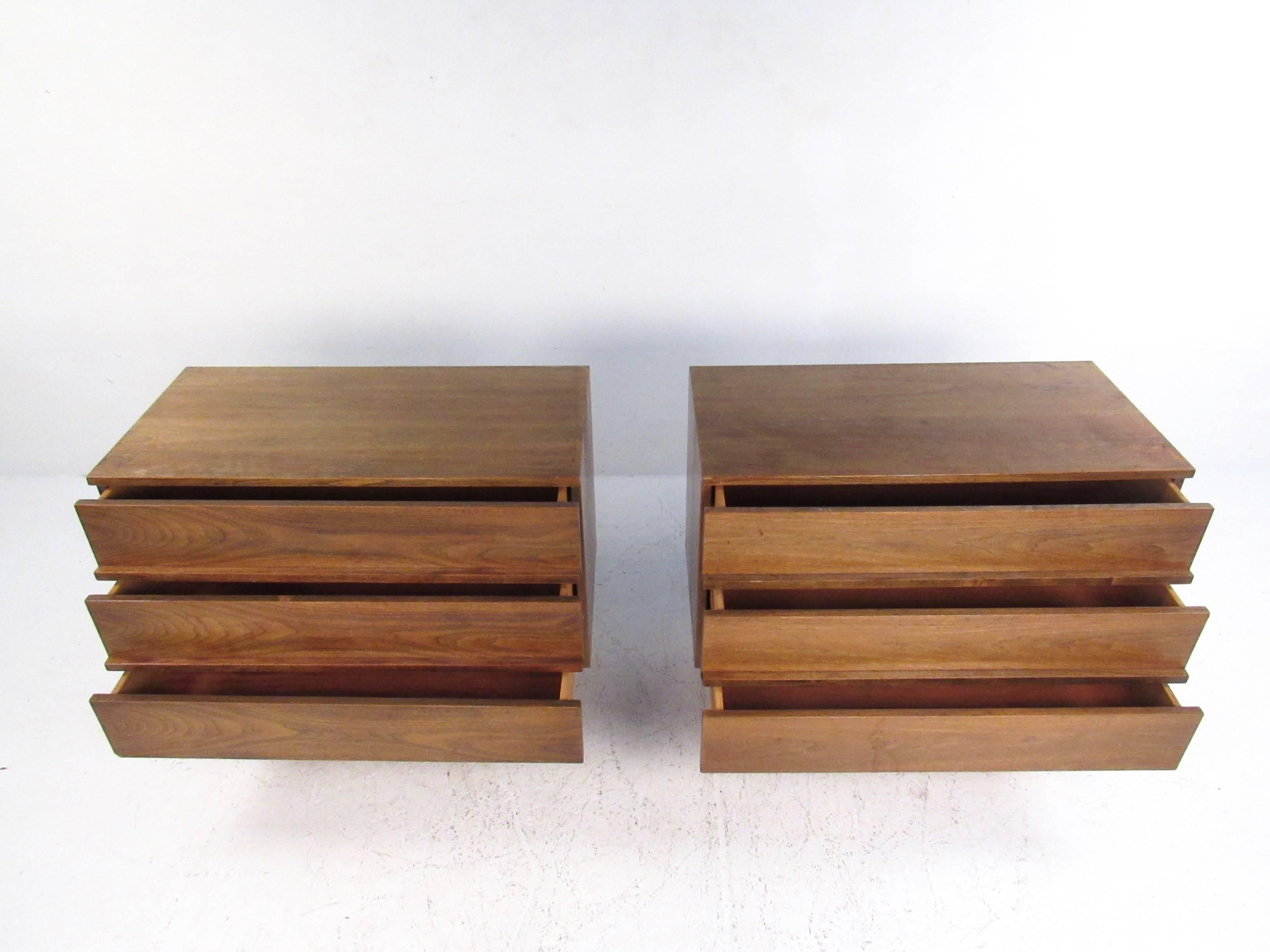 Late 20th Century Pair of Mid-Century Modern Three-Drawer Walnut Dressers