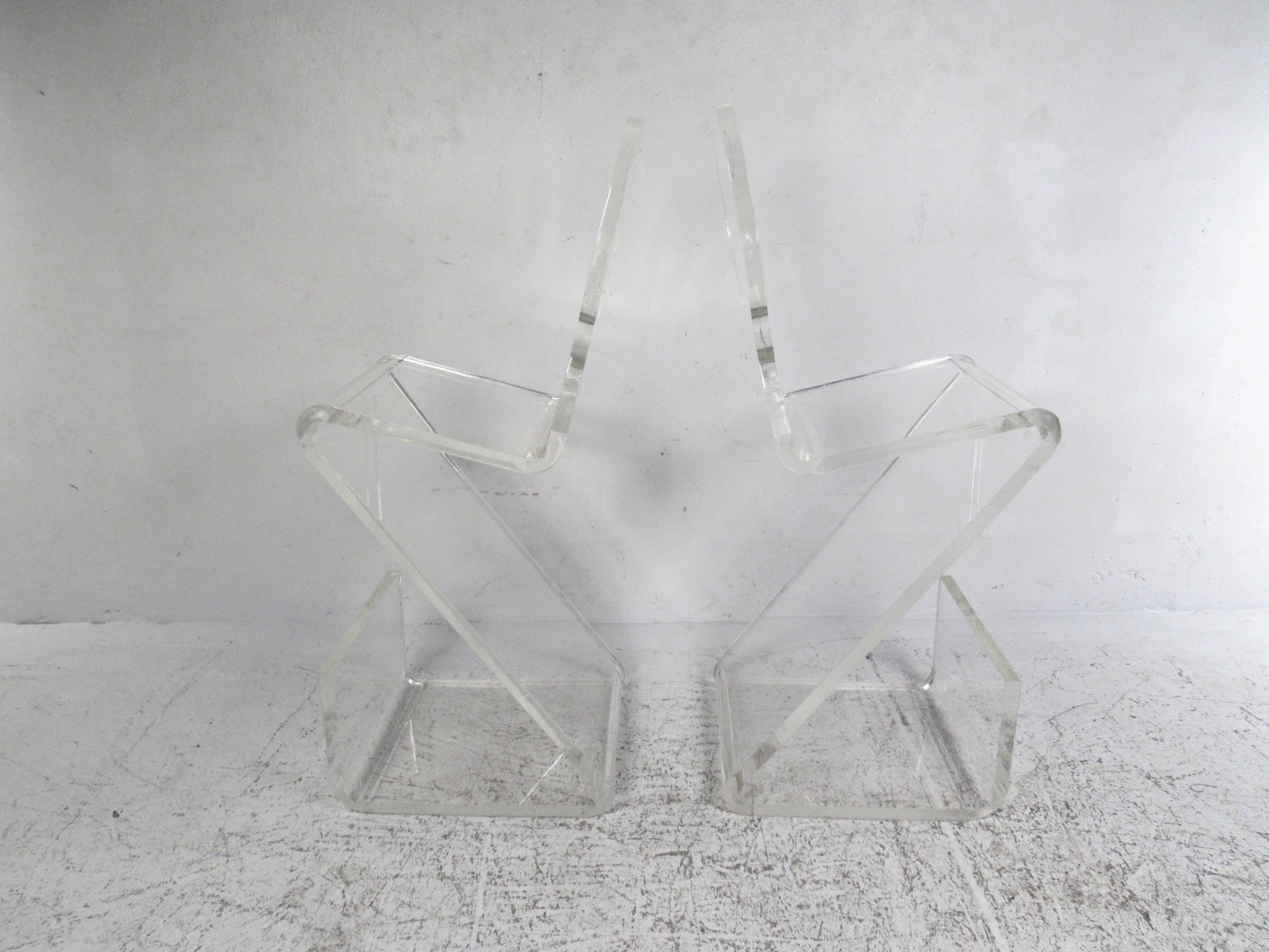 Vintage Modern Lucite Stools by Gary Gutterman In Good Condition In Brooklyn, NY