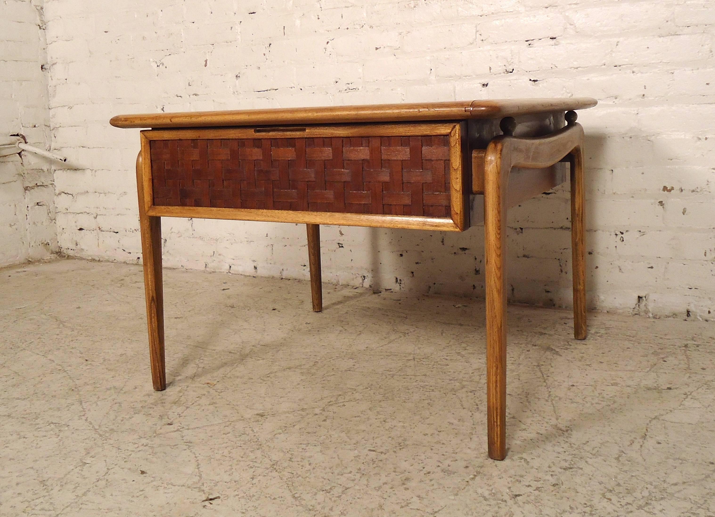 modern square end table
