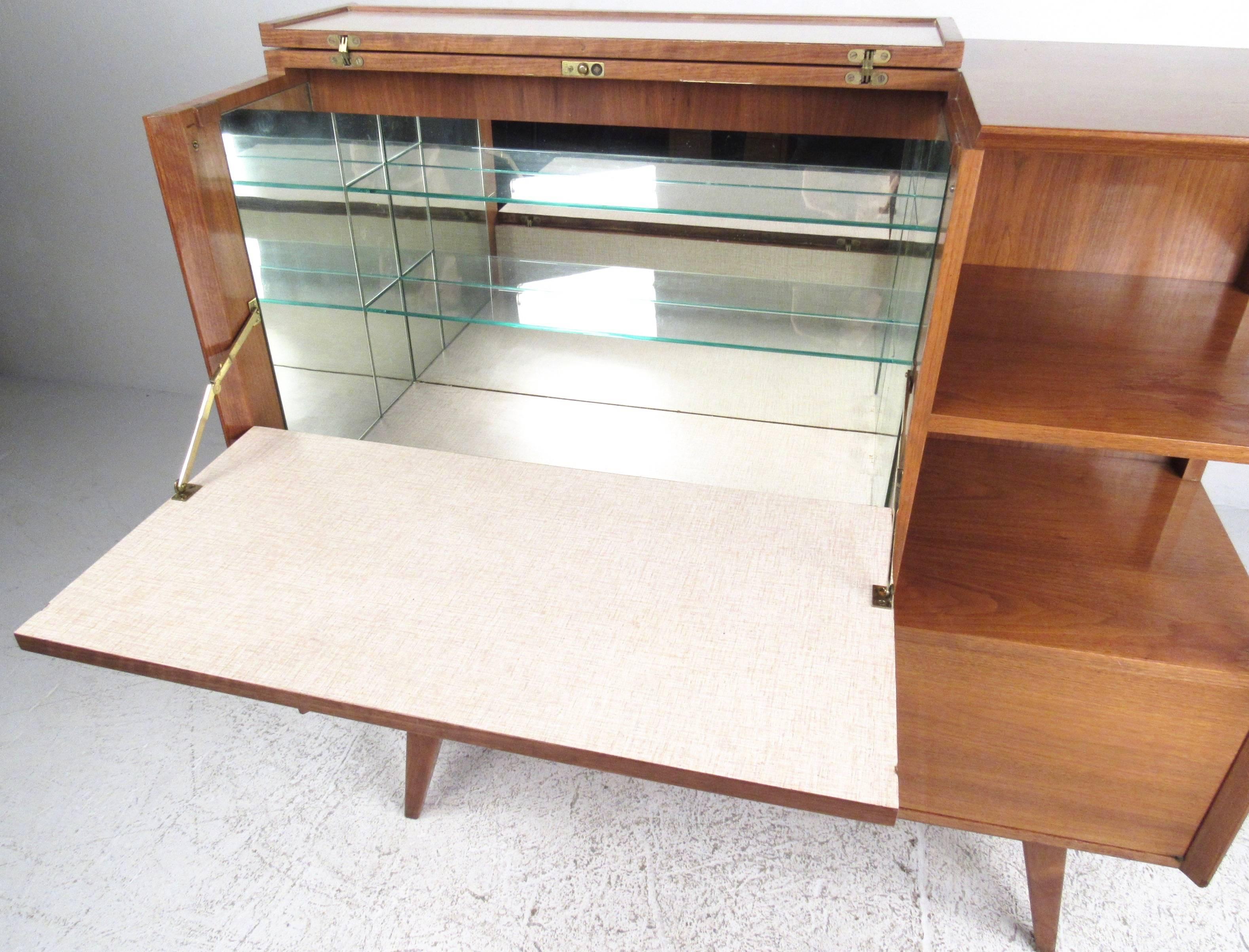 Mid-Century Modern Vintage Drop Front Dry Bar For Sale