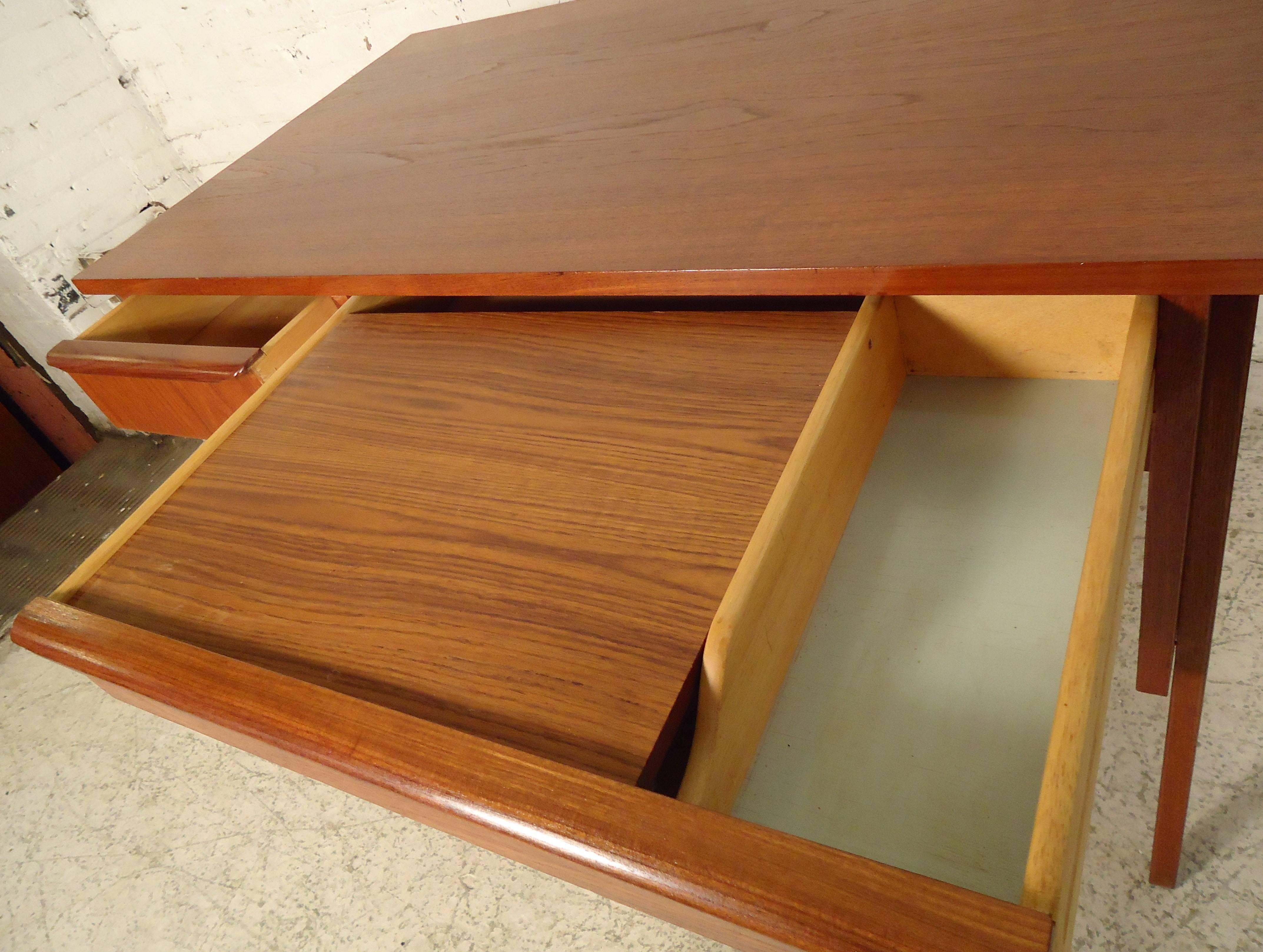 Elegant Mid-Century Modern Teak Desk with Vanity Mirror 2