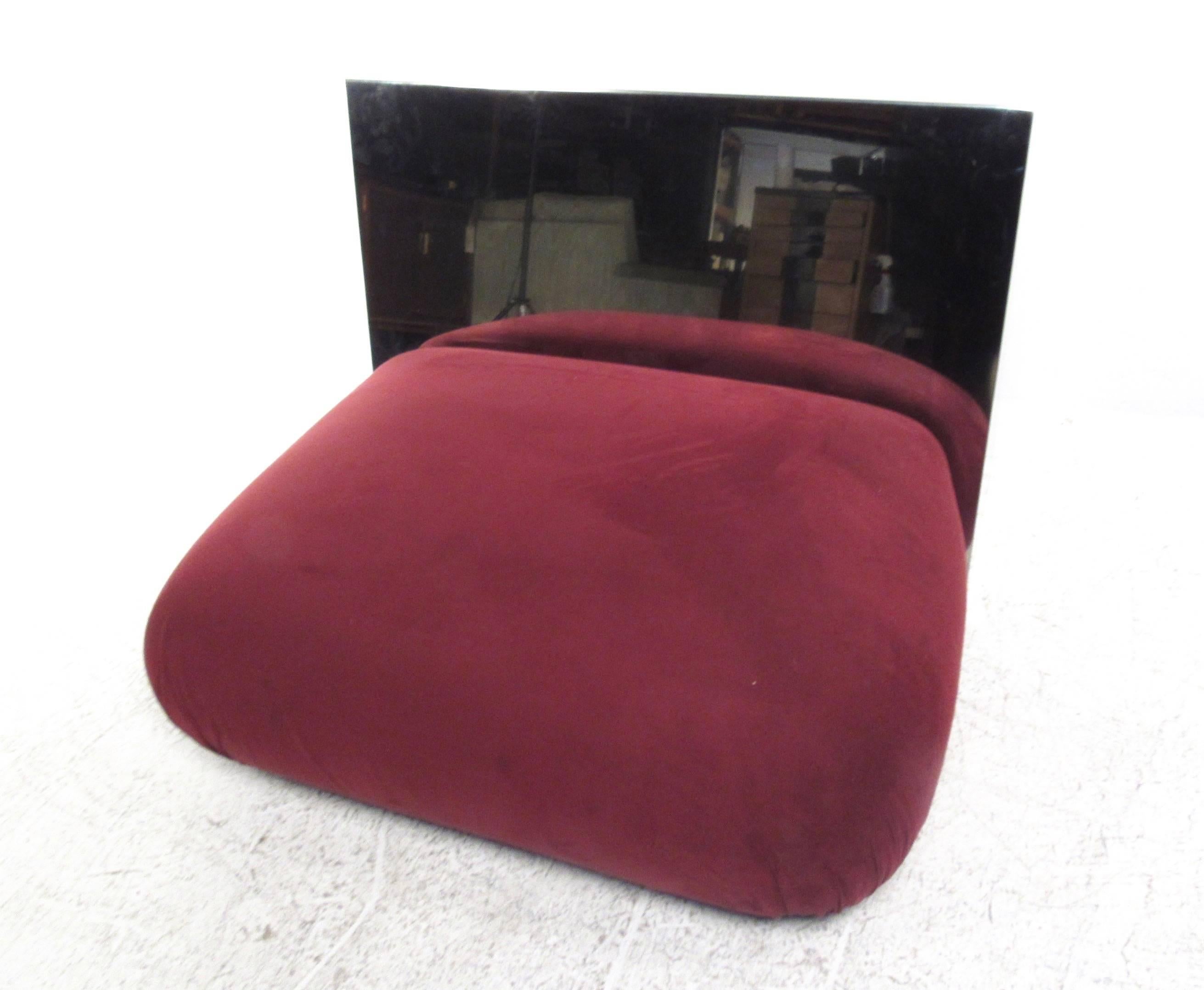 Upholstery Modern Decorator Slipper Chair For Sale