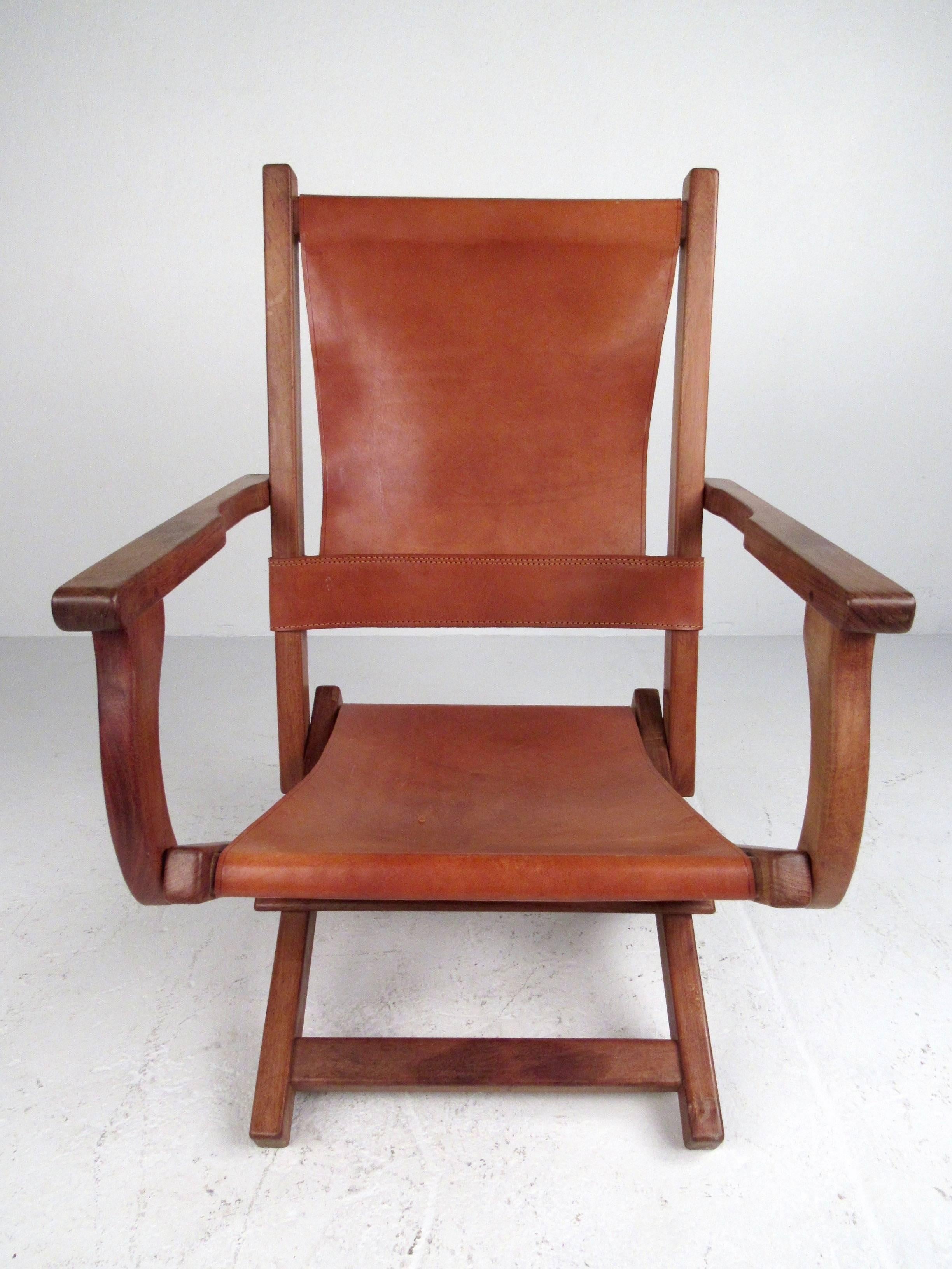 The unique folding design and comfortable proportions of this collapsible leather strap side chair make this the perfect chair for any setting. Wonderful mix of vintage style with timeless comfort make this chair an excellent addition to home or