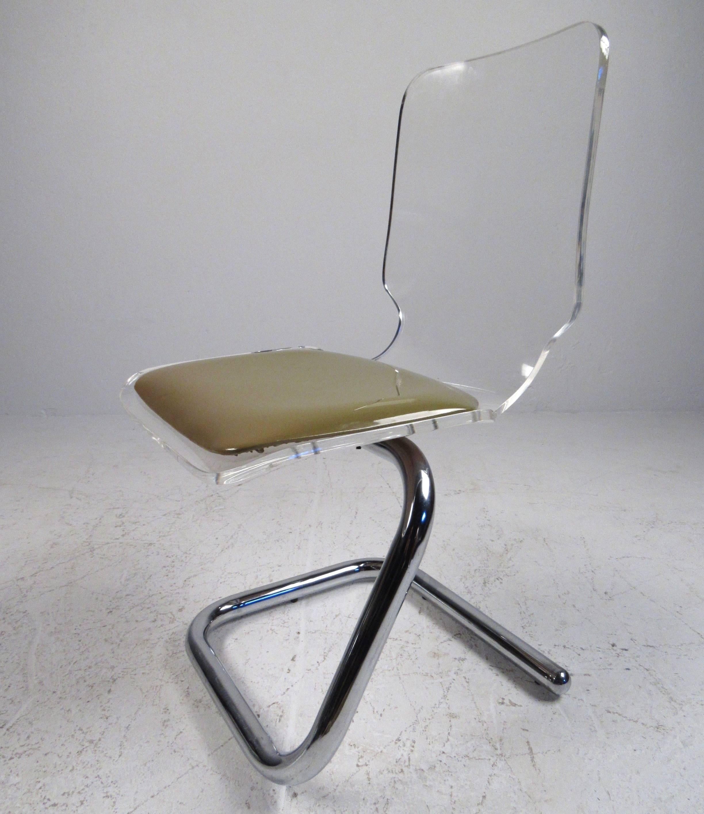 Mid-Century Modern Lucite and Chrome Dining Chairs by Luigi Bardini 1