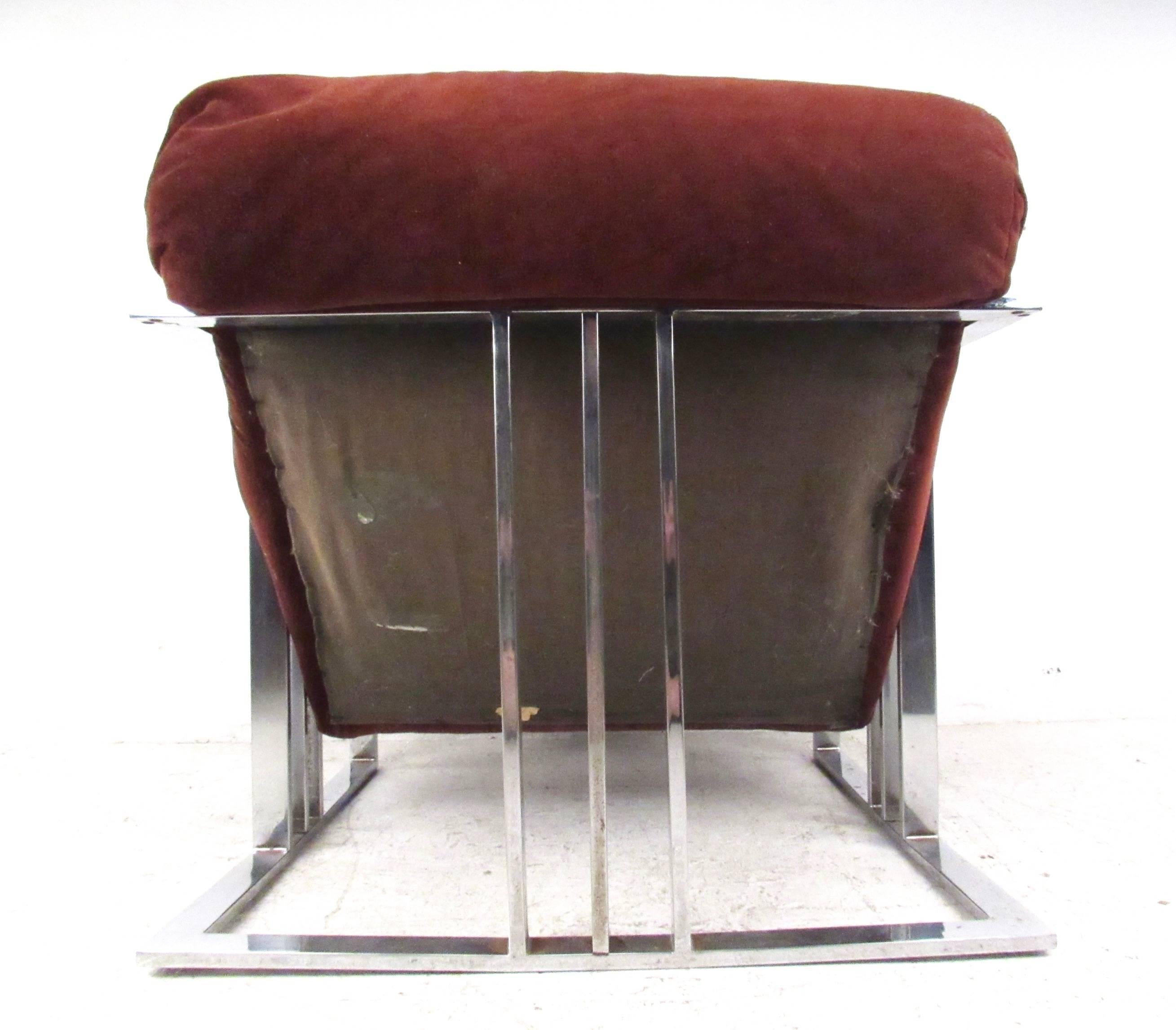 Mid-20th Century Sculptural Modern Chrome Lounge Chair after Milo Baughman