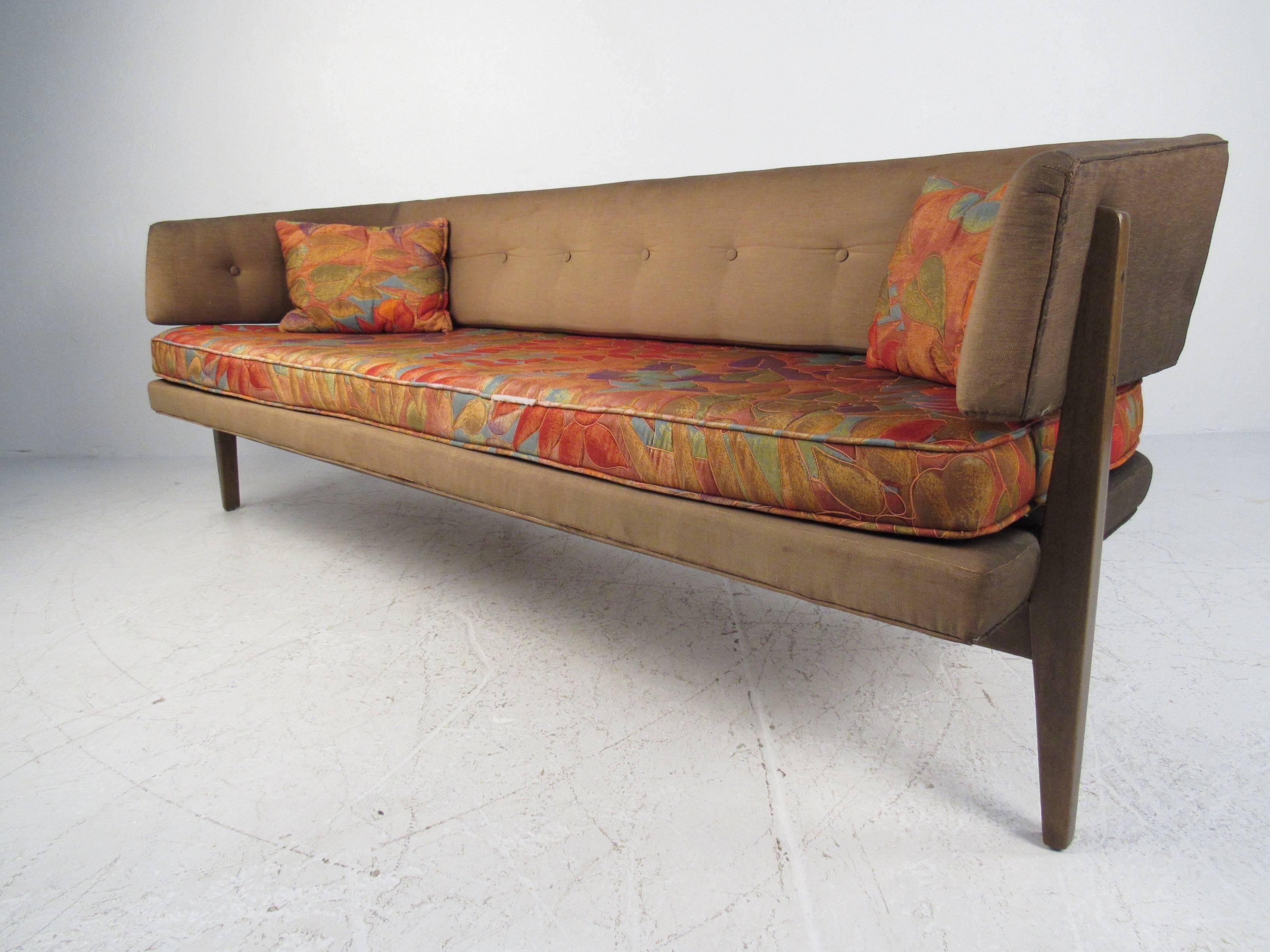 Mid-Century Modern Mid-Century Edward Wormley Sculptural Sofa for Dunbar For Sale