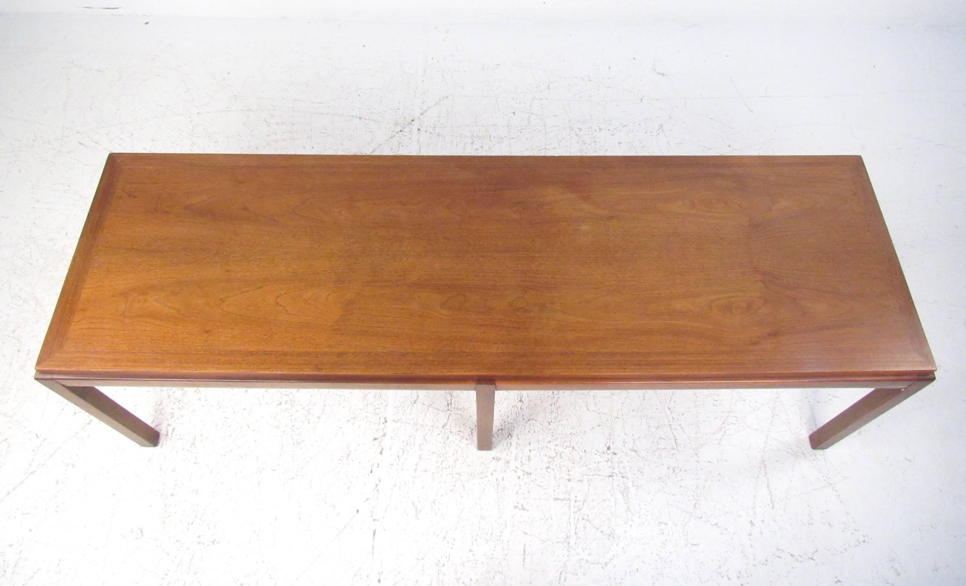 Brass Mid-Century Modern Coffee Table in the Style of Edward Wormley For Sale