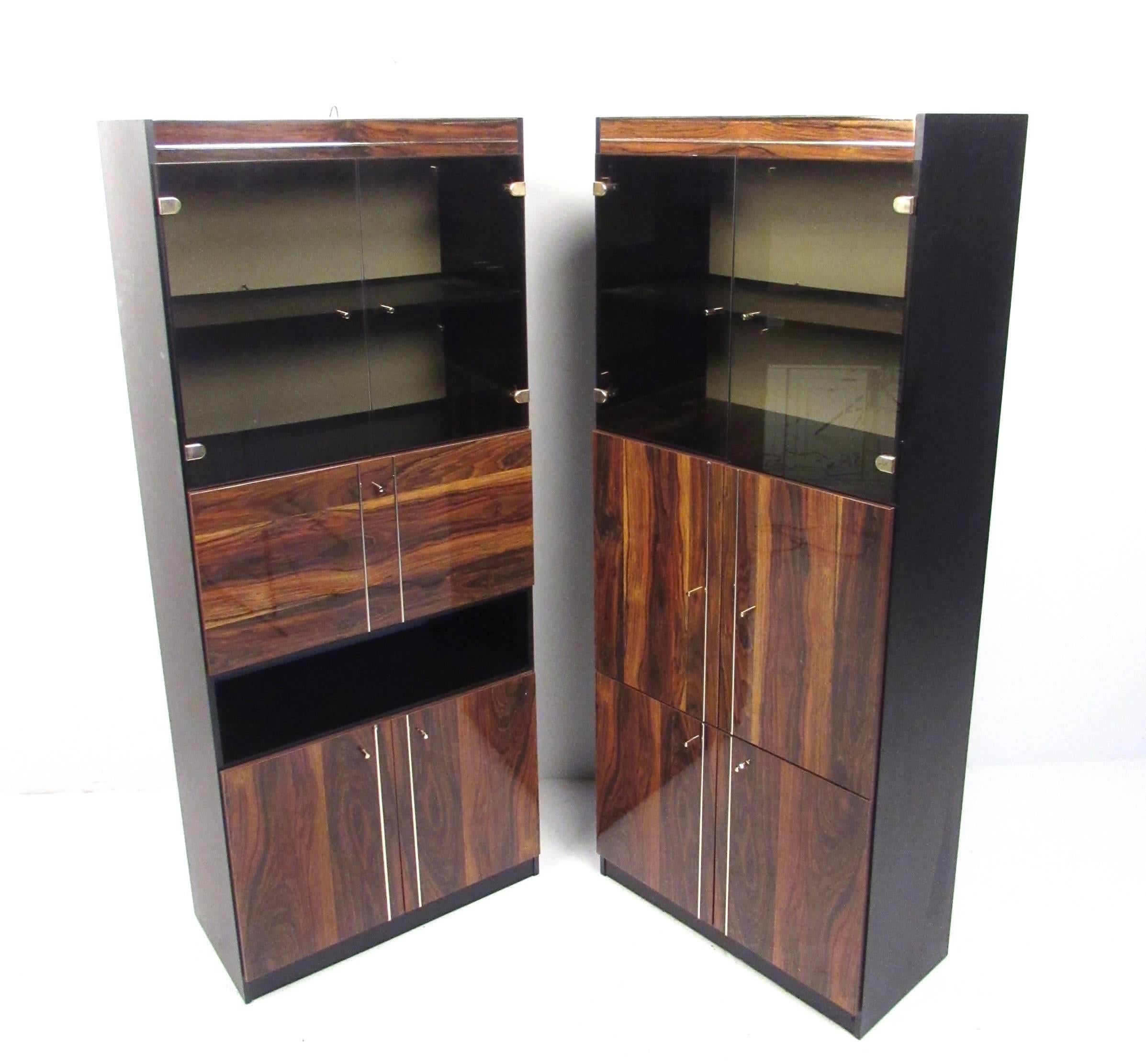 bookshelf display case