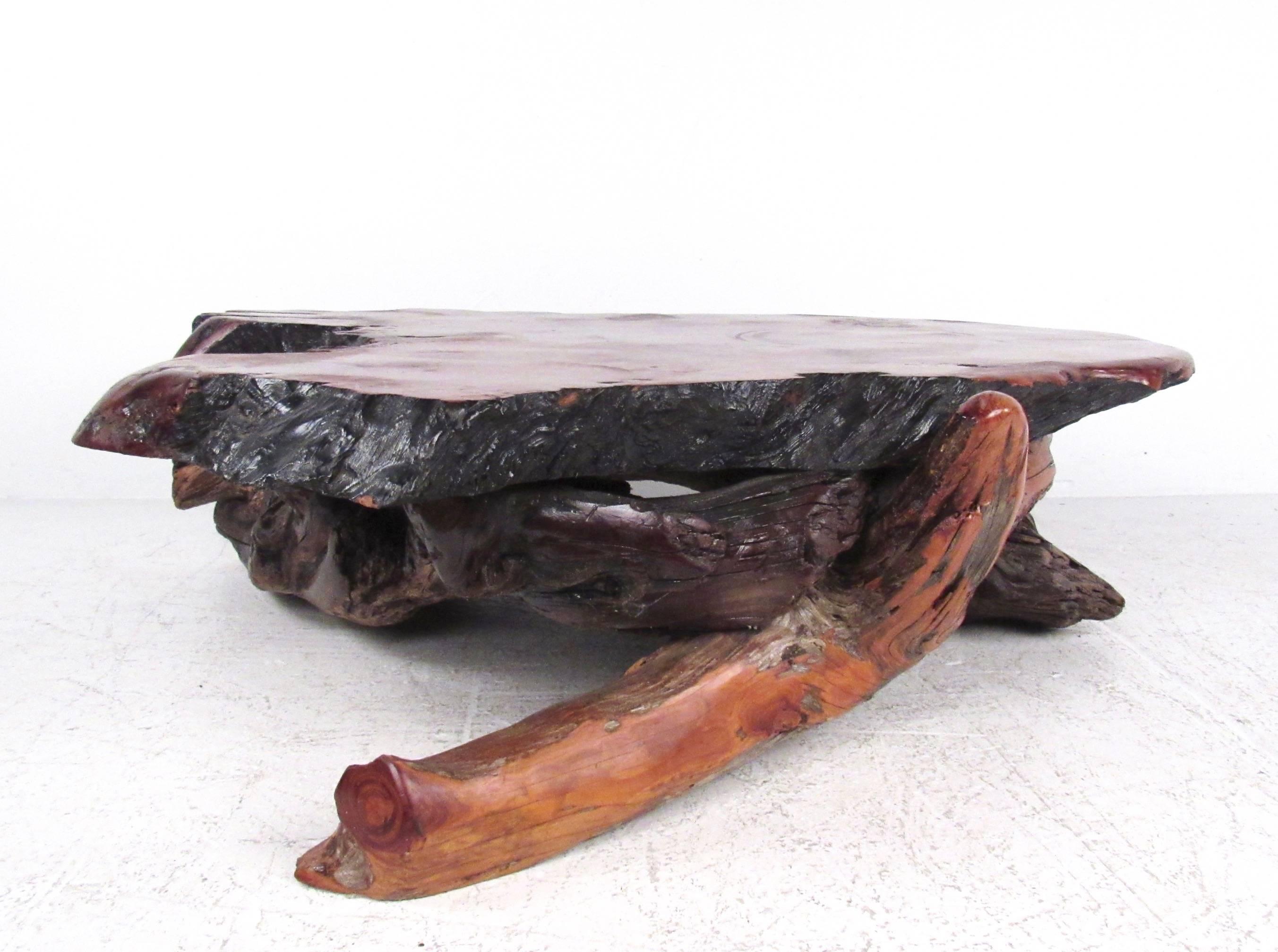 Mid-20th Century Stunning Mid-Century Tree Slab Coffee Table For Sale