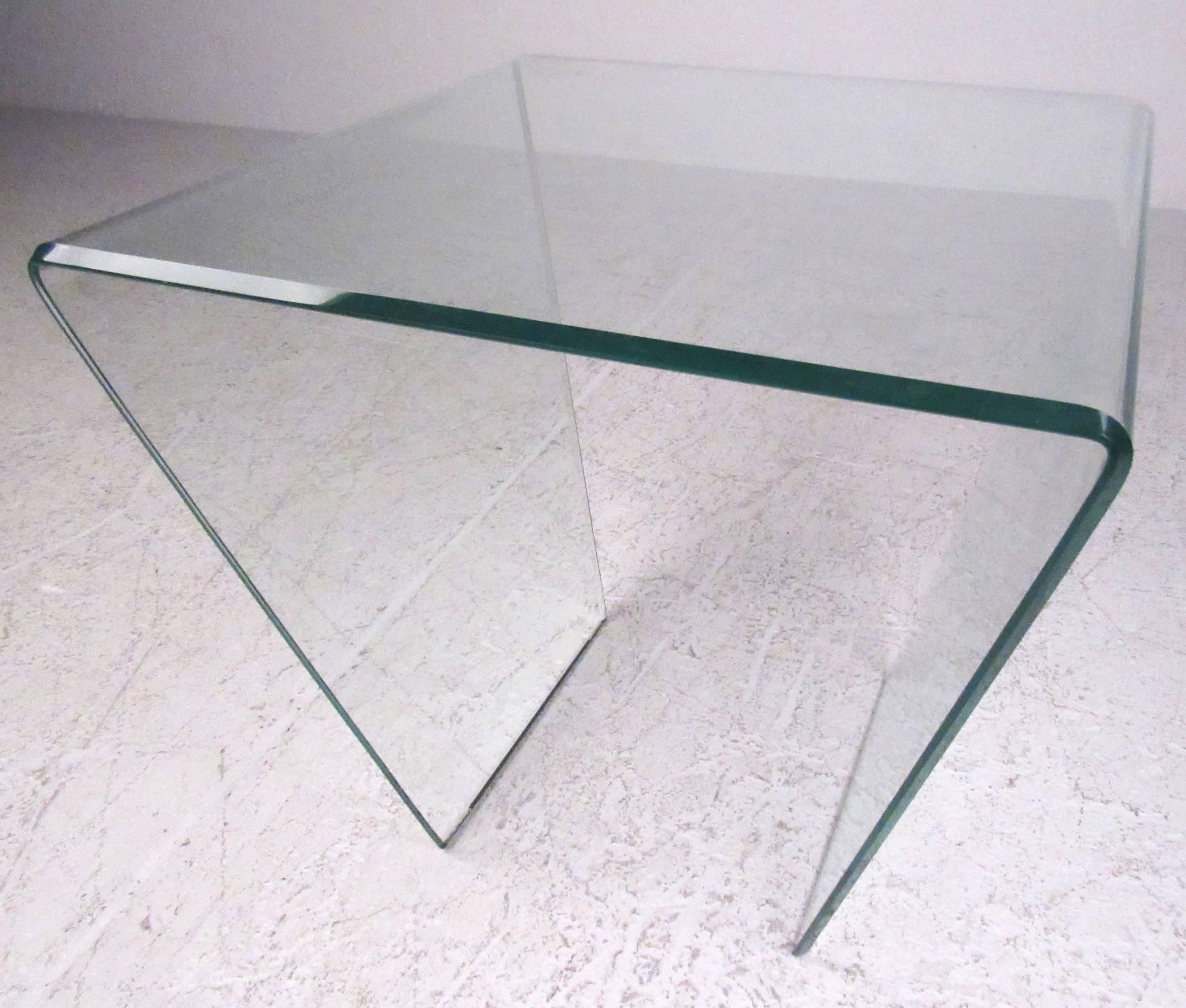 20th Century Contemporary Modern Curved Glass End Table