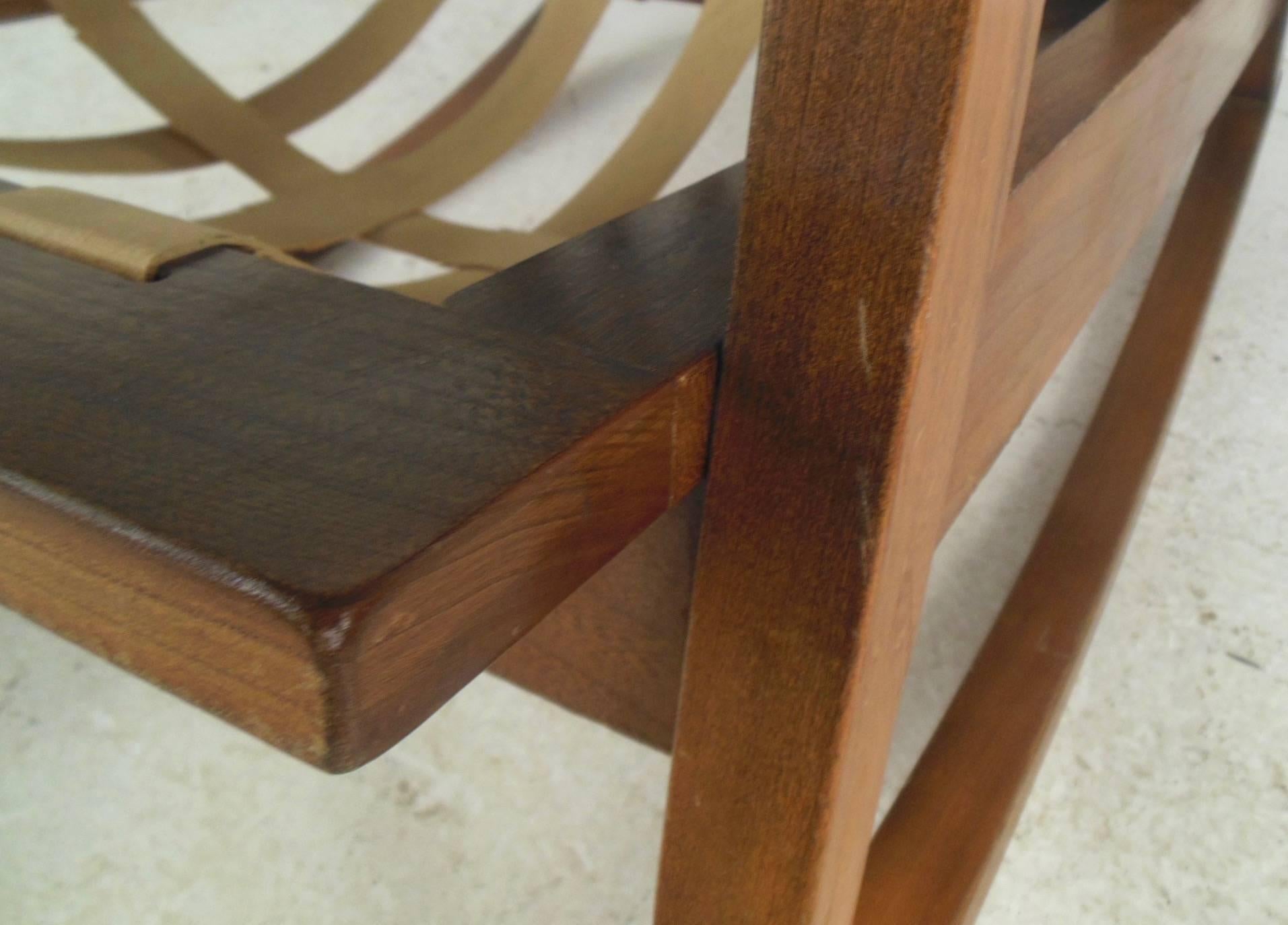 Mid-Century Modern American Walnut Rocking Chair 5