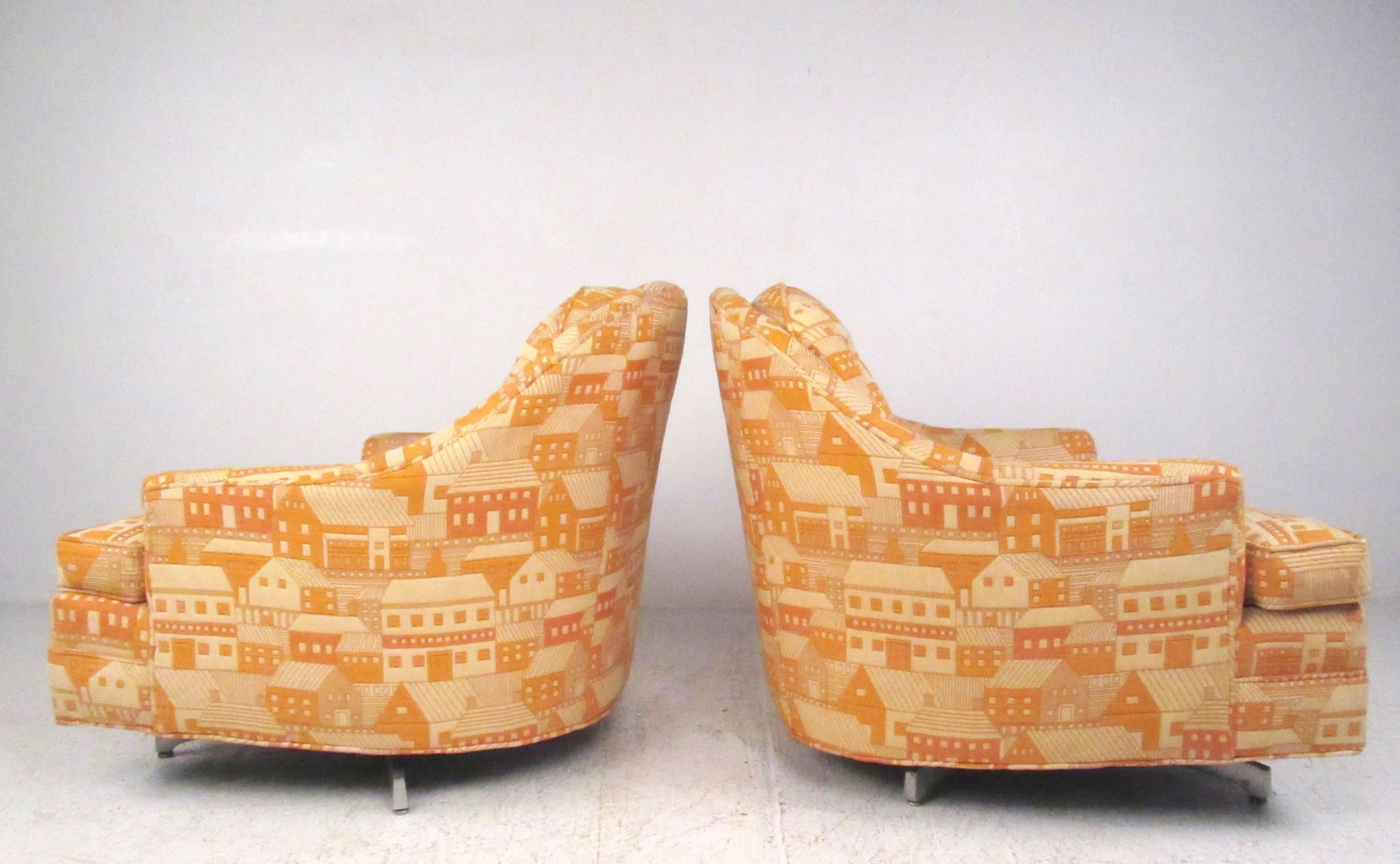 Mid-Century Modern Milo Baughman Swivel Lounge Chairs for Thayer Coggin