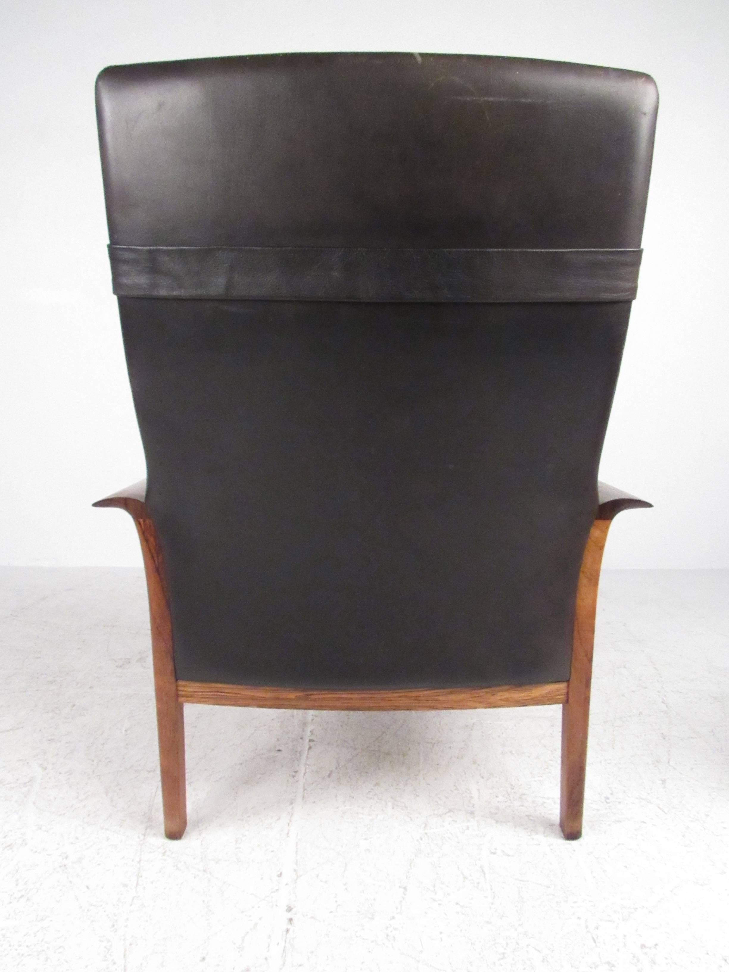 Mid-Century Modern Model 924 Lounge Chair & Ottoman by Knut Sæter for Vatne Mobler en vente