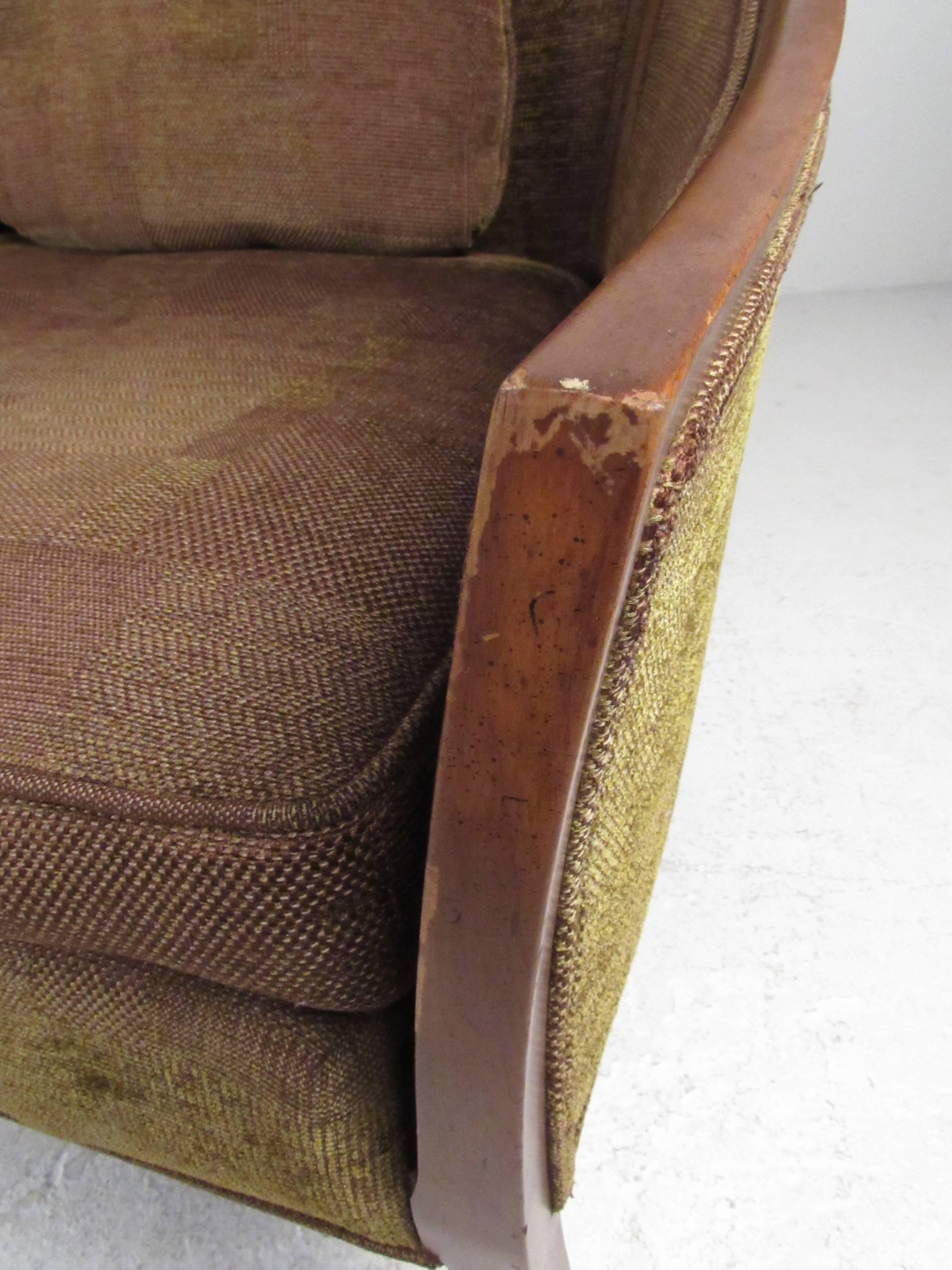  John Stuart Inc Sofa 4