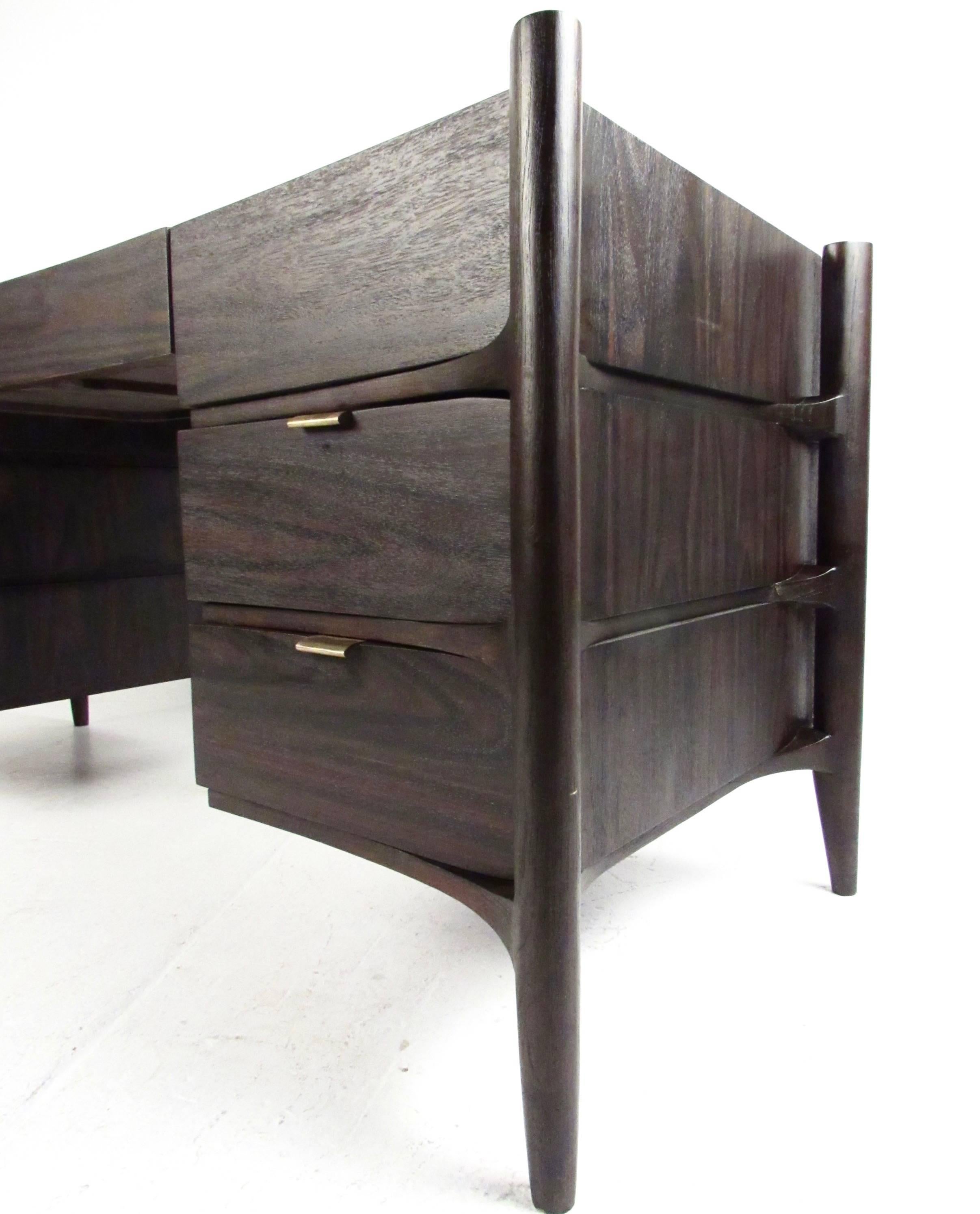 20th Century Sculptural Modern Desk after William Hinn