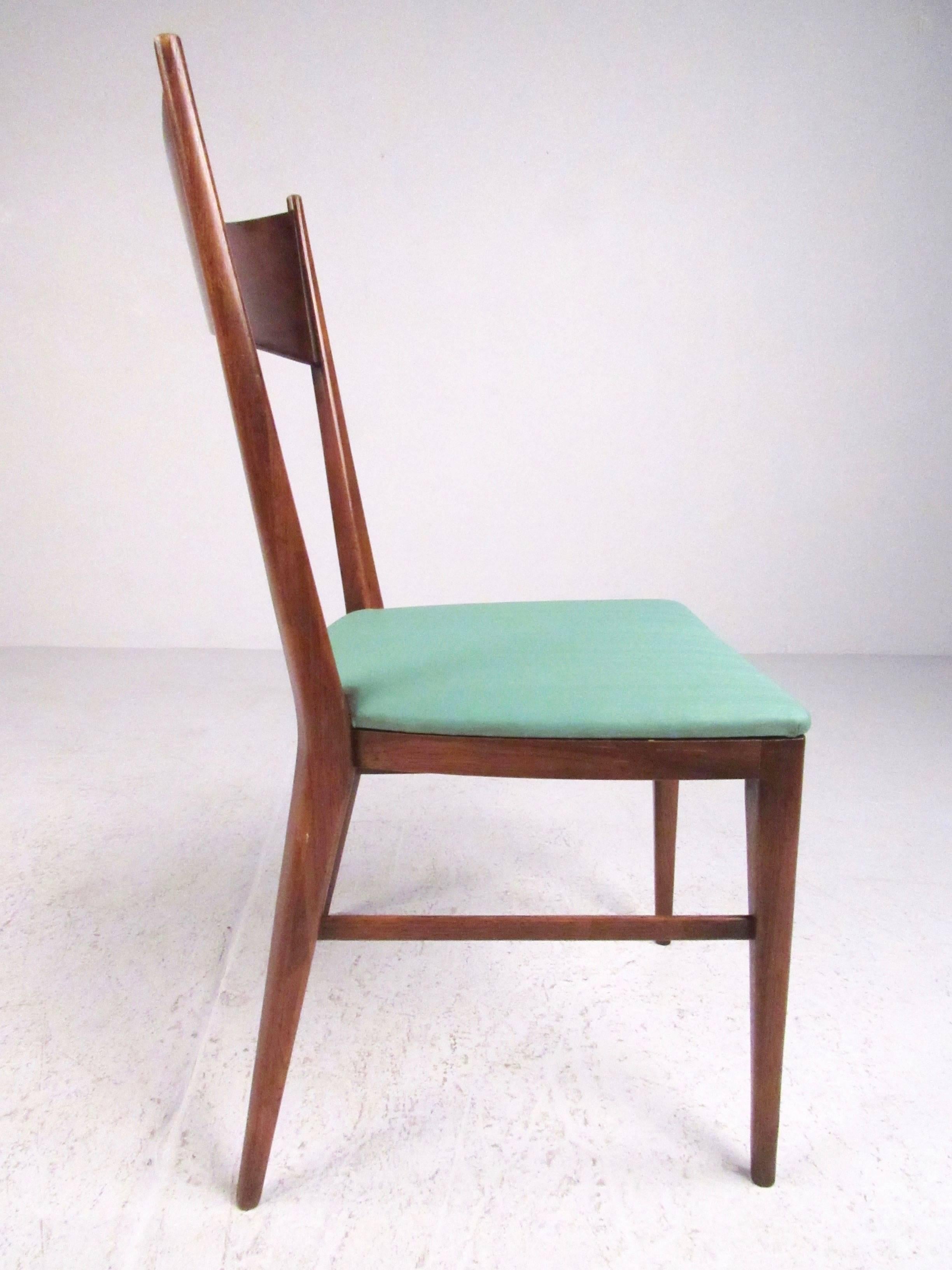 Mid-20th Century Pair Vintage Modern Paul McCobb Dining Chairs For Sale