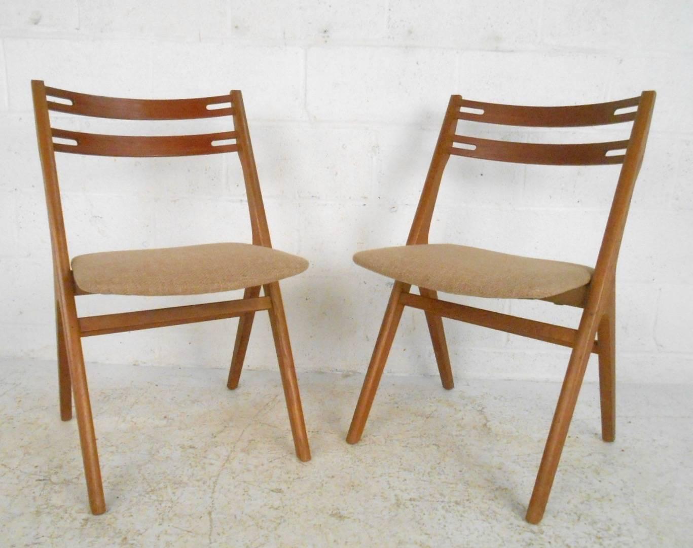 Mid-Century Modern Pair of Danish Modern Sculpted Back Dining Chairs