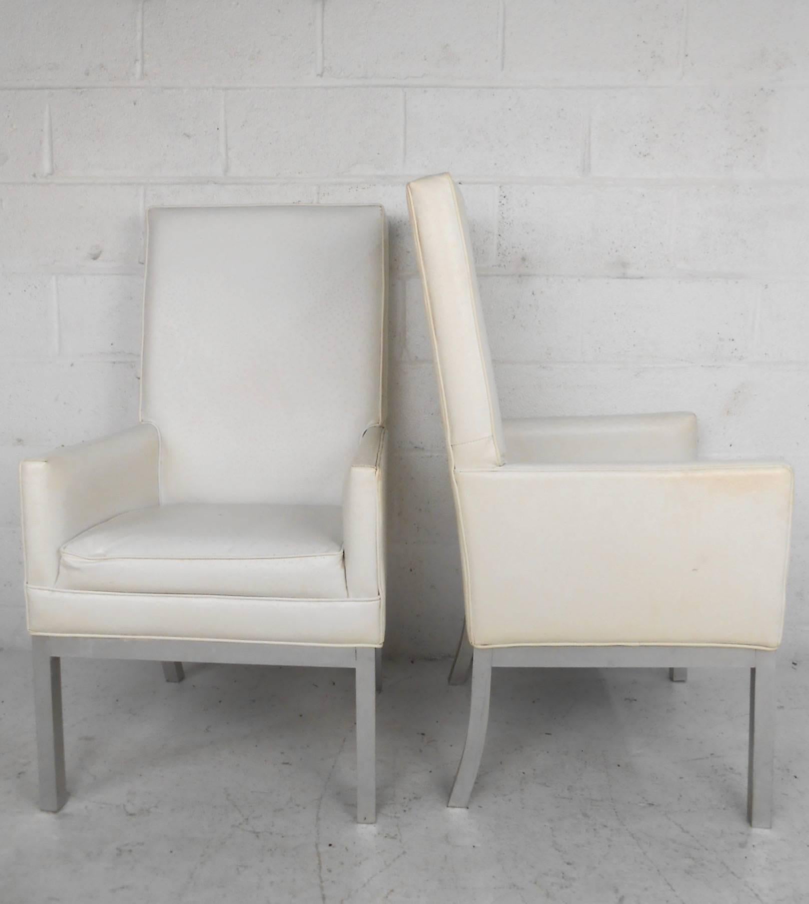 Pair of Vintage Modern High Back Vinyl Armchairs In Good Condition For Sale In Brooklyn, NY