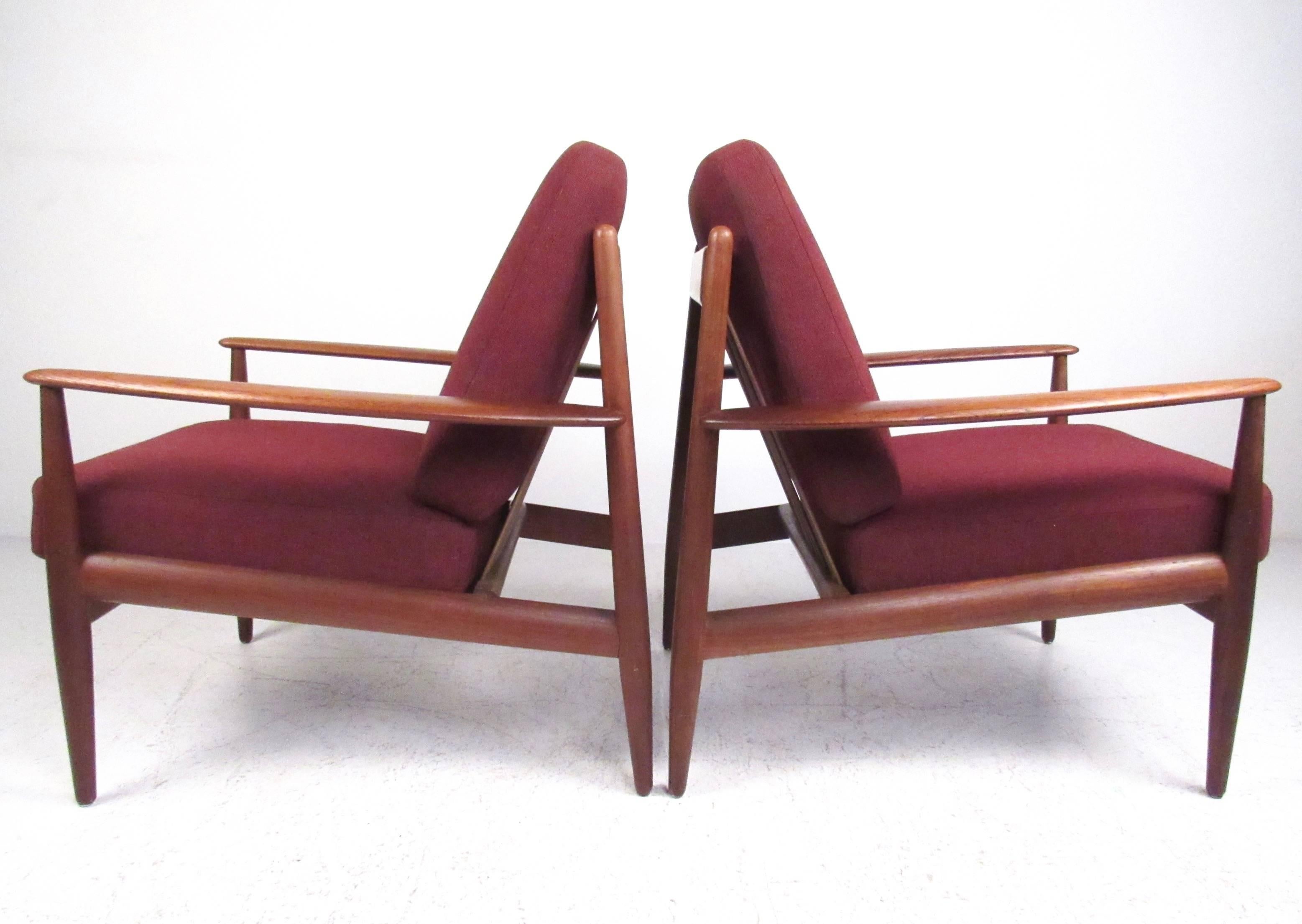 Scandinavian Modern Grete Jalk Lounge Chairs for France & Daverkosen