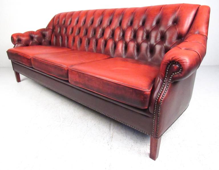 Mid-Century Modern Leather Chesterfield Sofa Living Room Suite For Sale