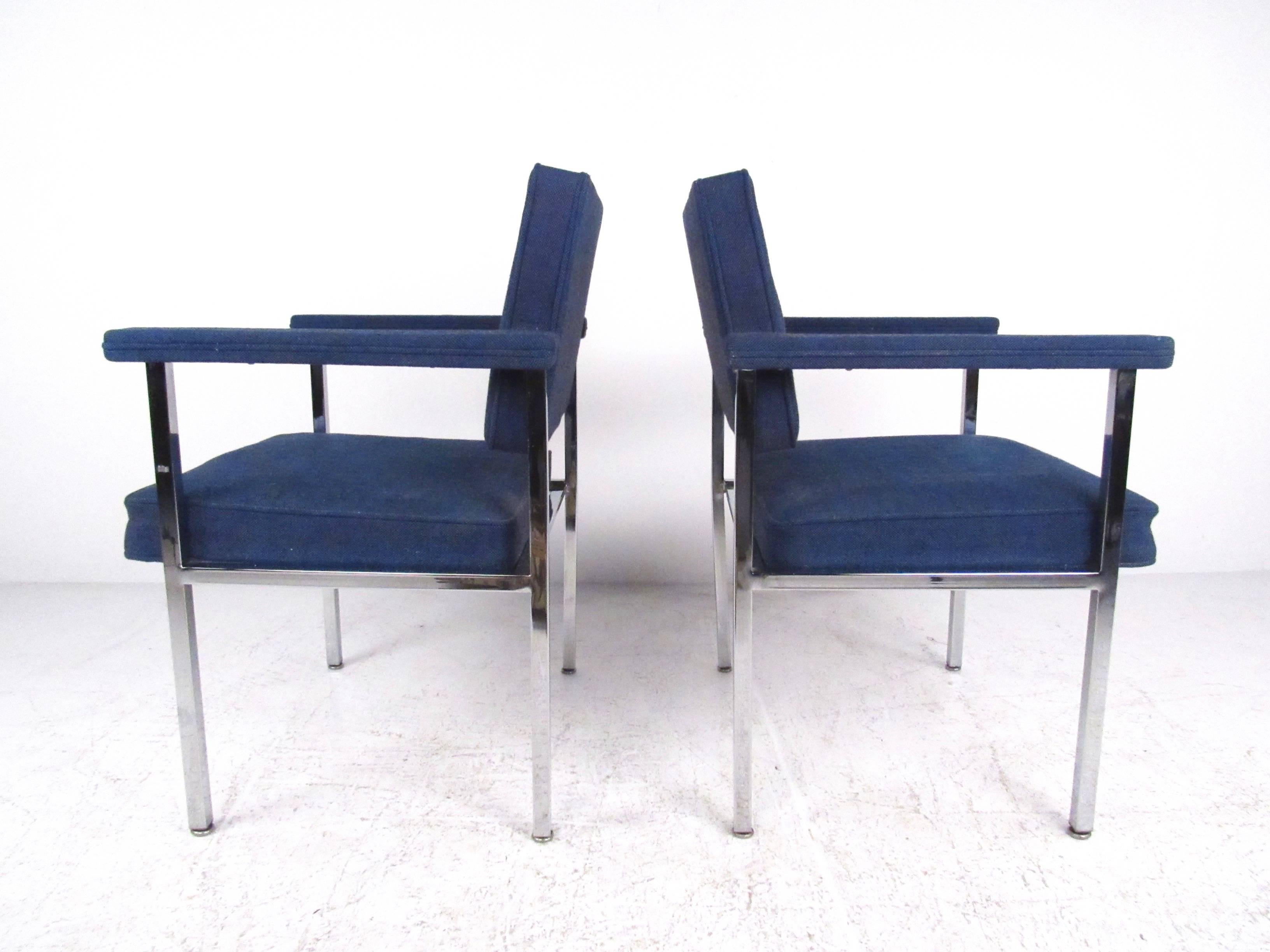 American Pair of Mid-Century Modern Chrome Armchairs For Sale