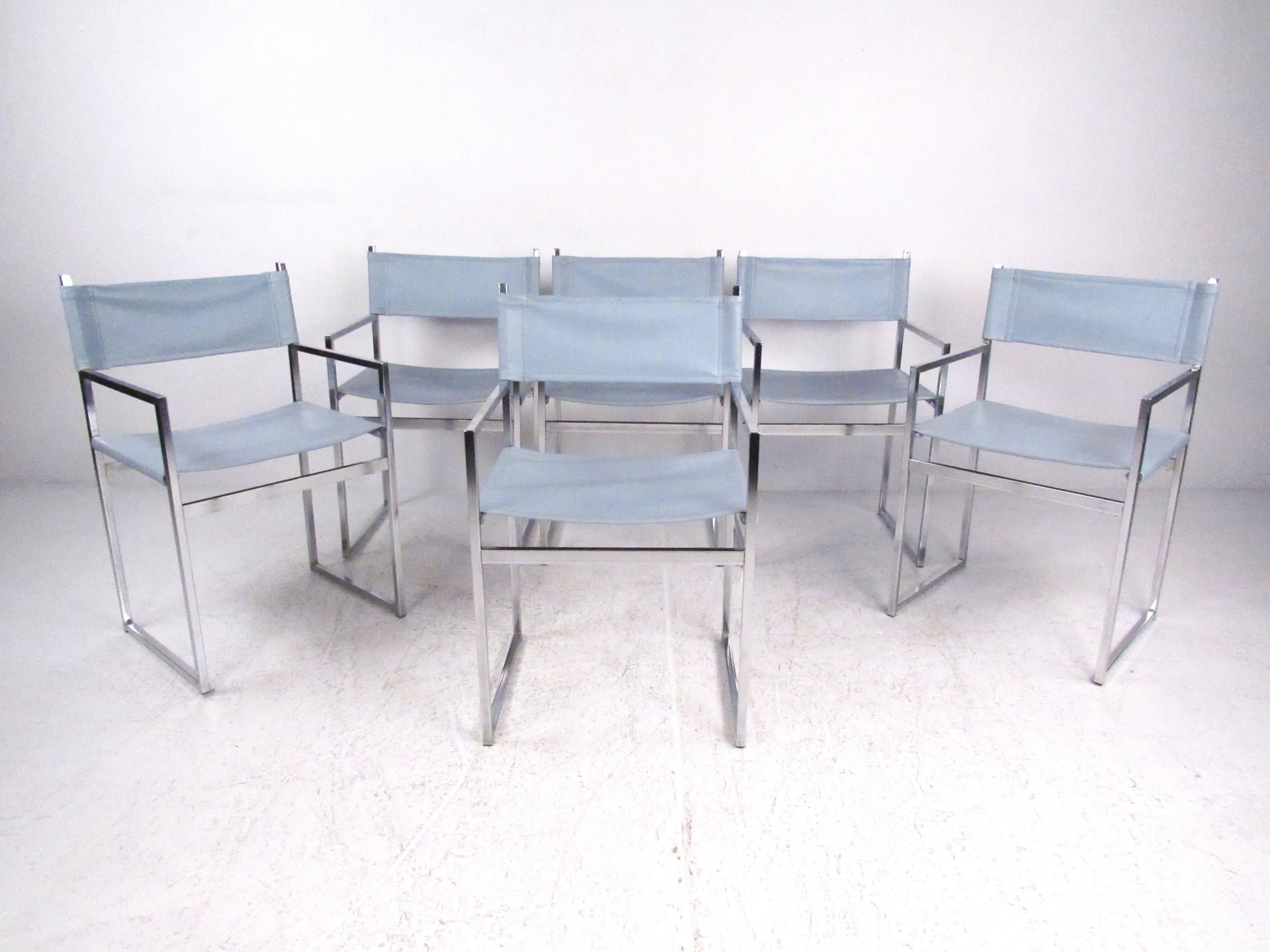 Mid-Century Modern Dining Set in Chrome and Glass In Good Condition In Brooklyn, NY
