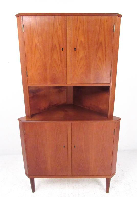 MidCentury Modern Danish Teak Corner For Sale at 1stDibs mid