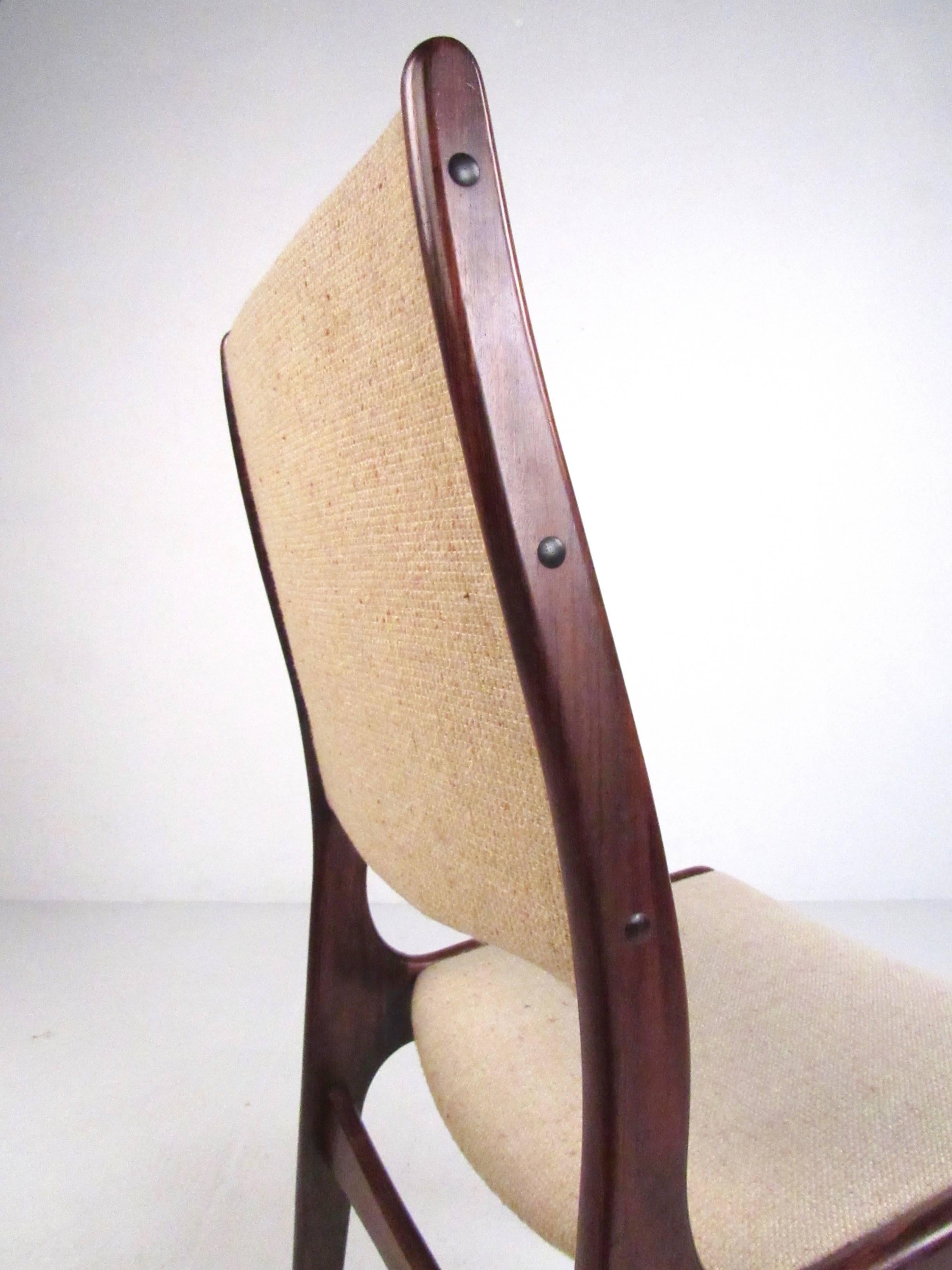 Danish Scandinavian Modern Rosewood Dining Chairs For Sale