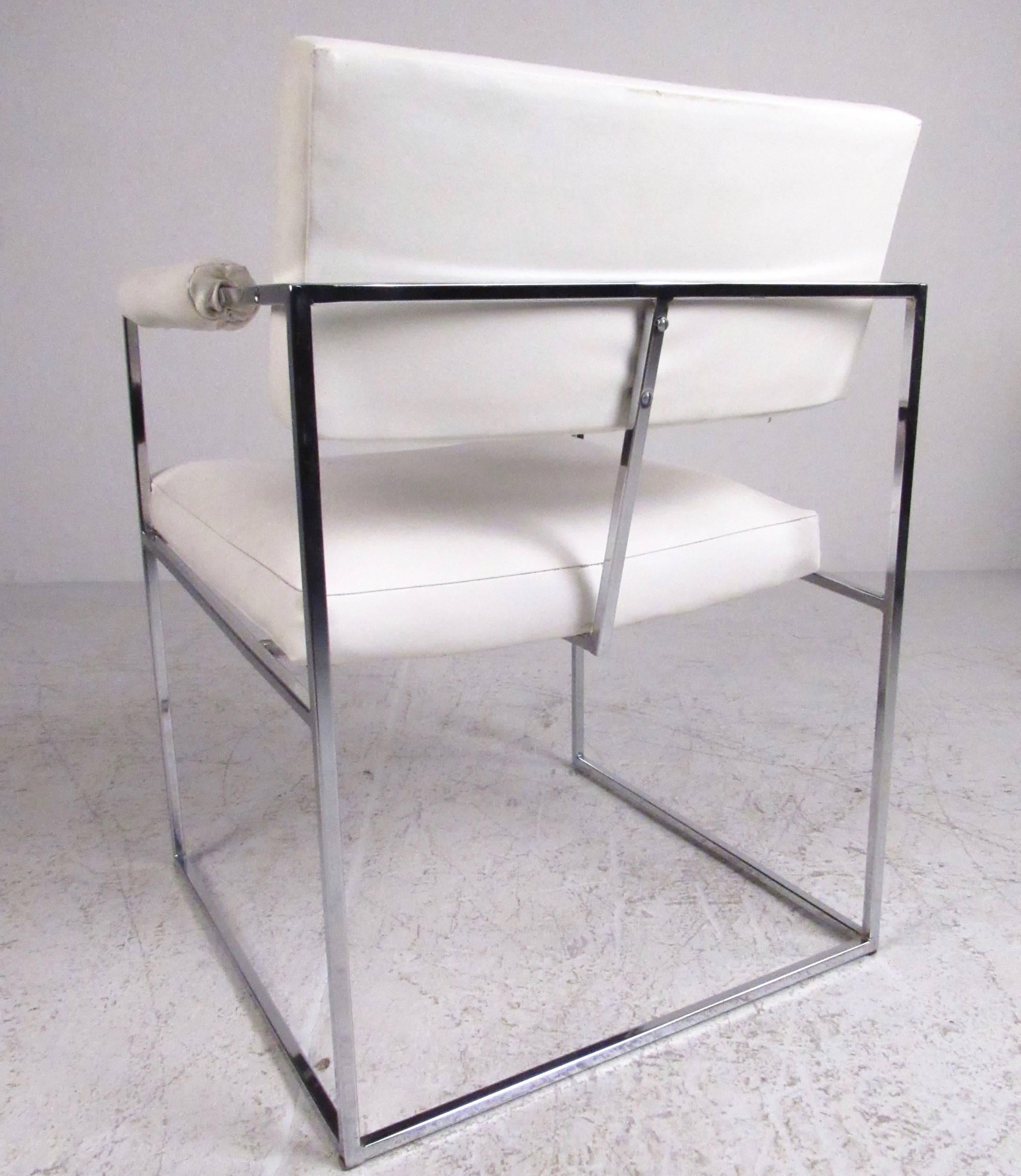 Set of Modern Chrome Dining Chairs after Milo Baughman In Good Condition In Brooklyn, NY