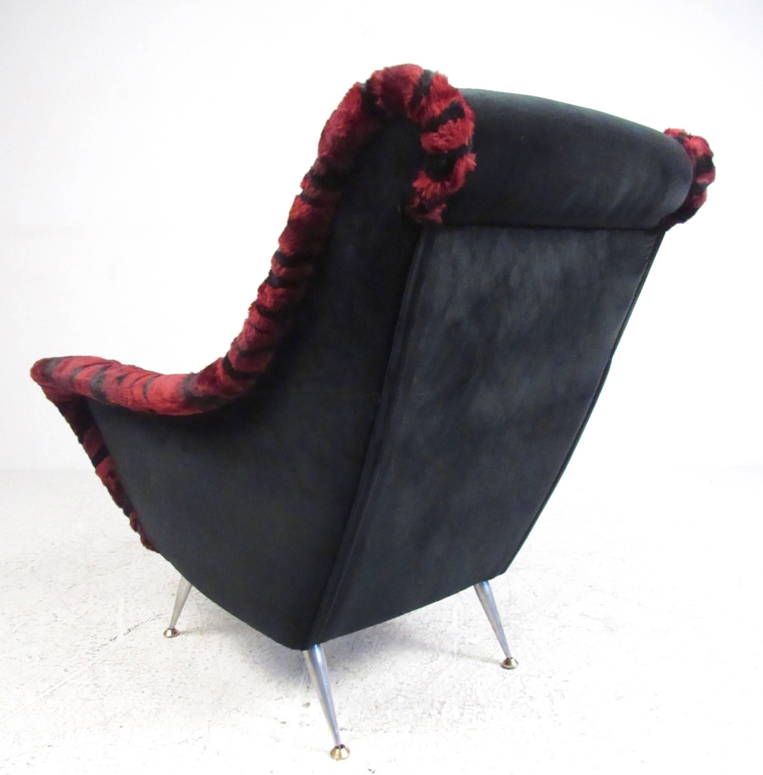 20th Century Gio Ponti Style Lounge Chairs For Sale