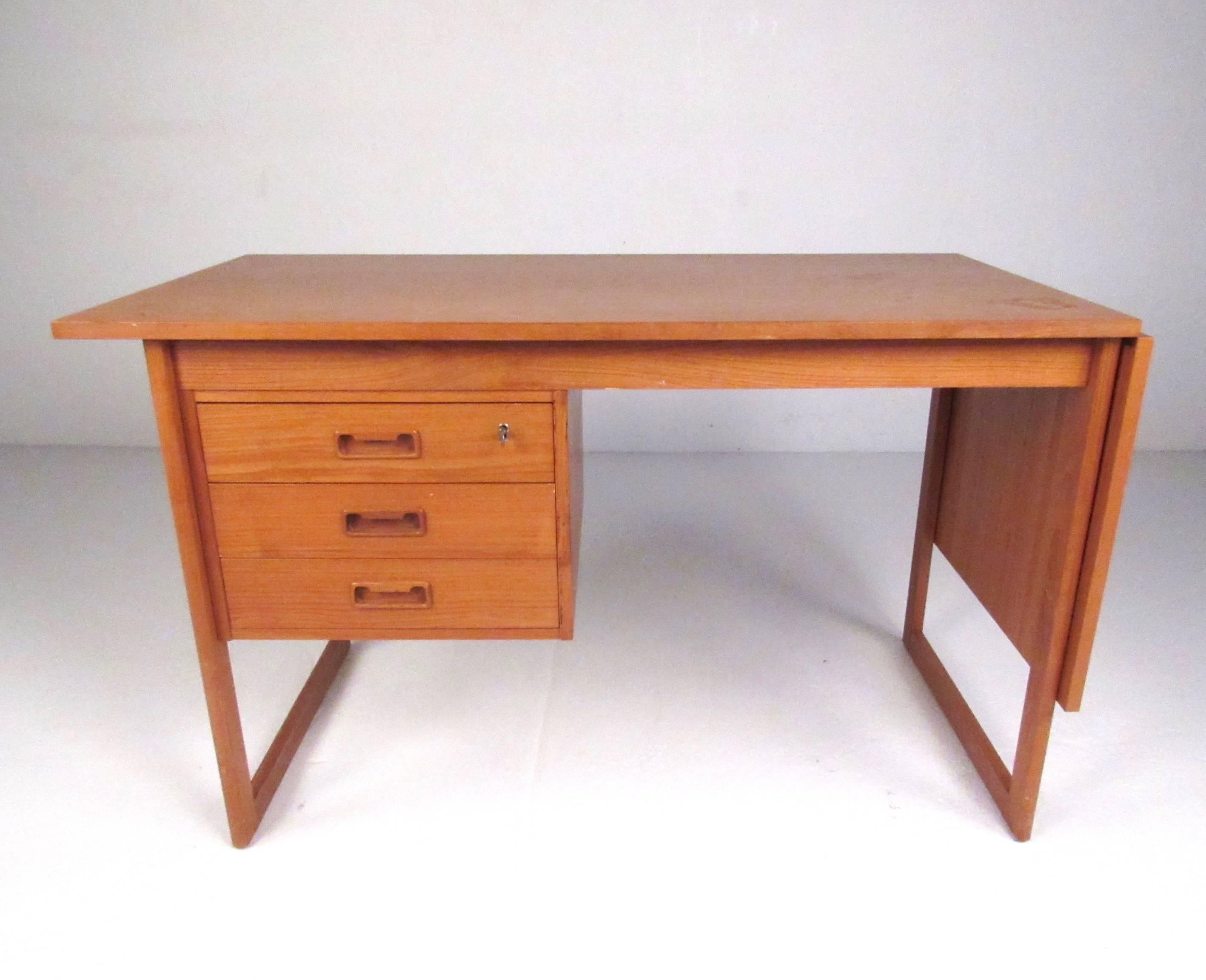 arne vodder drop leaf desk